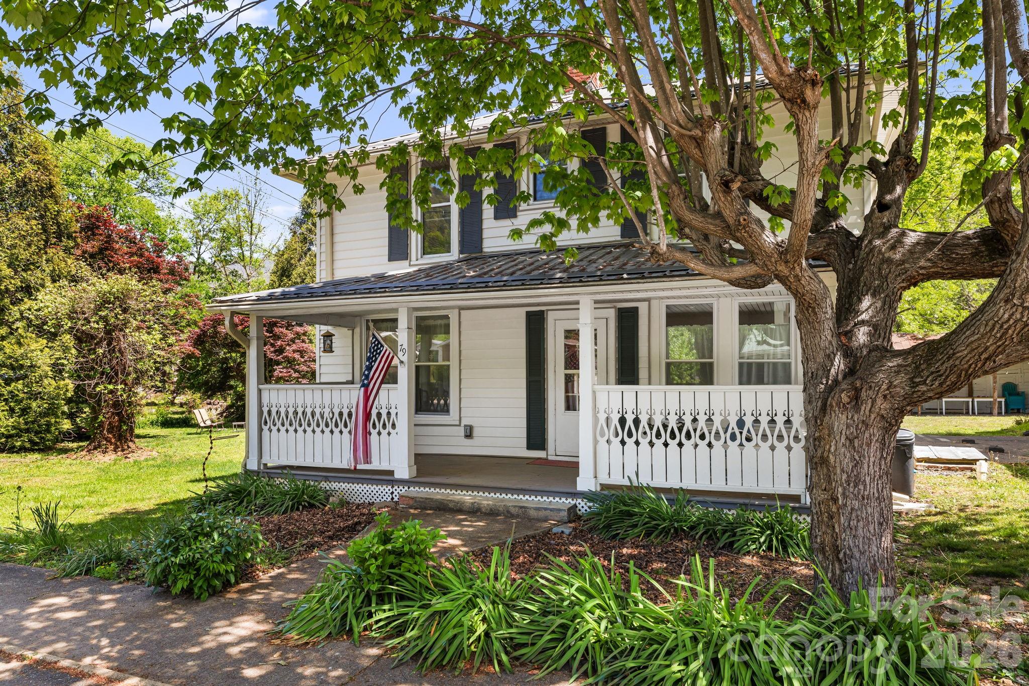 79 Walnut Street Property Photo 1