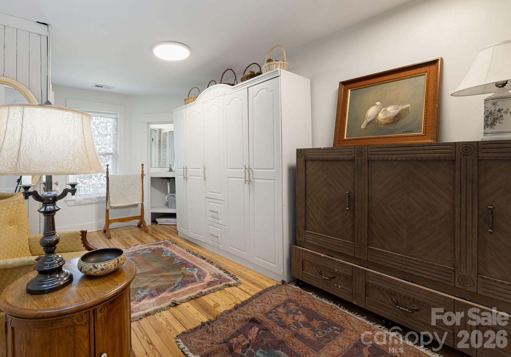 79 Walnut Street Property Photo 24