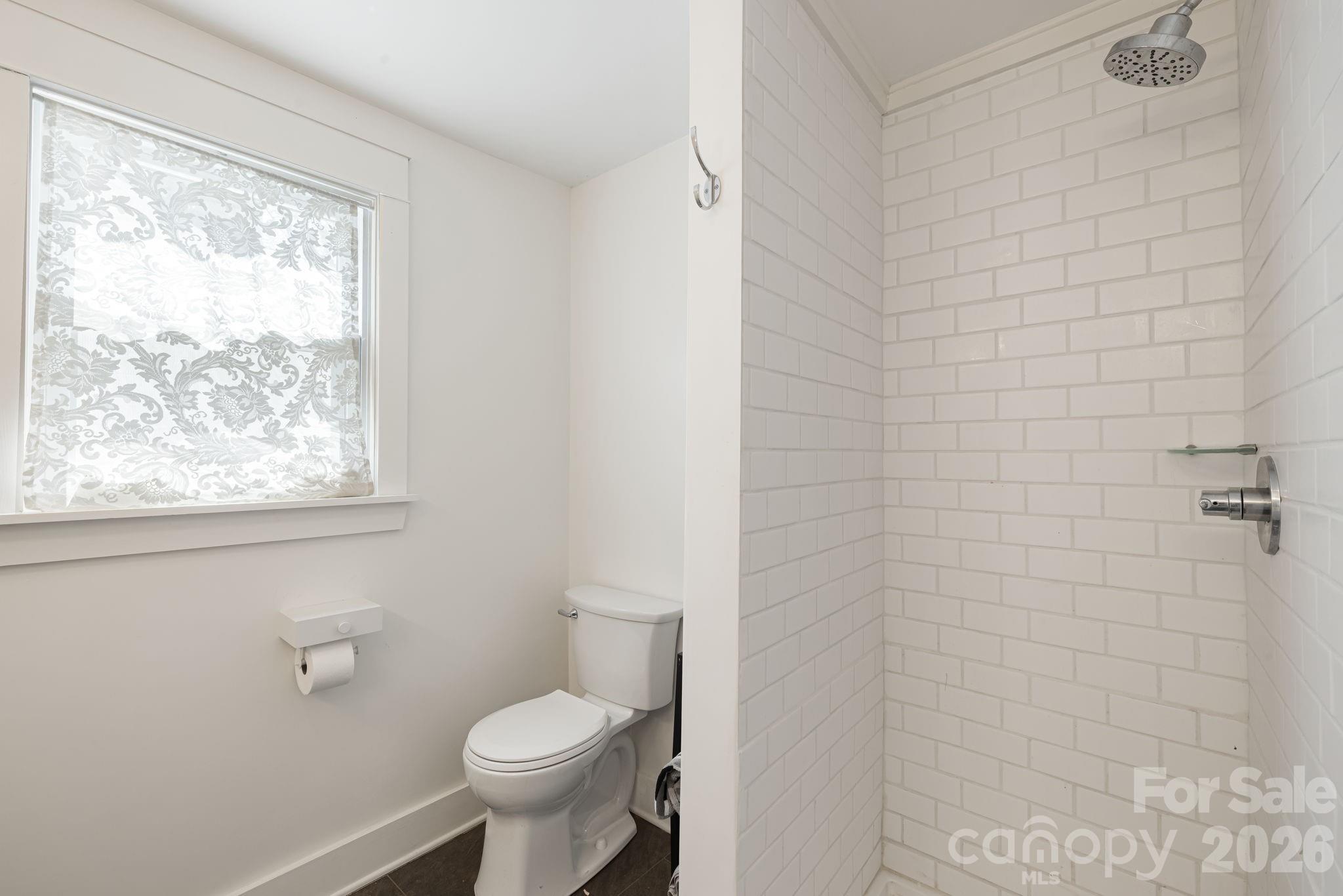 79 Walnut Street Property Photo 29