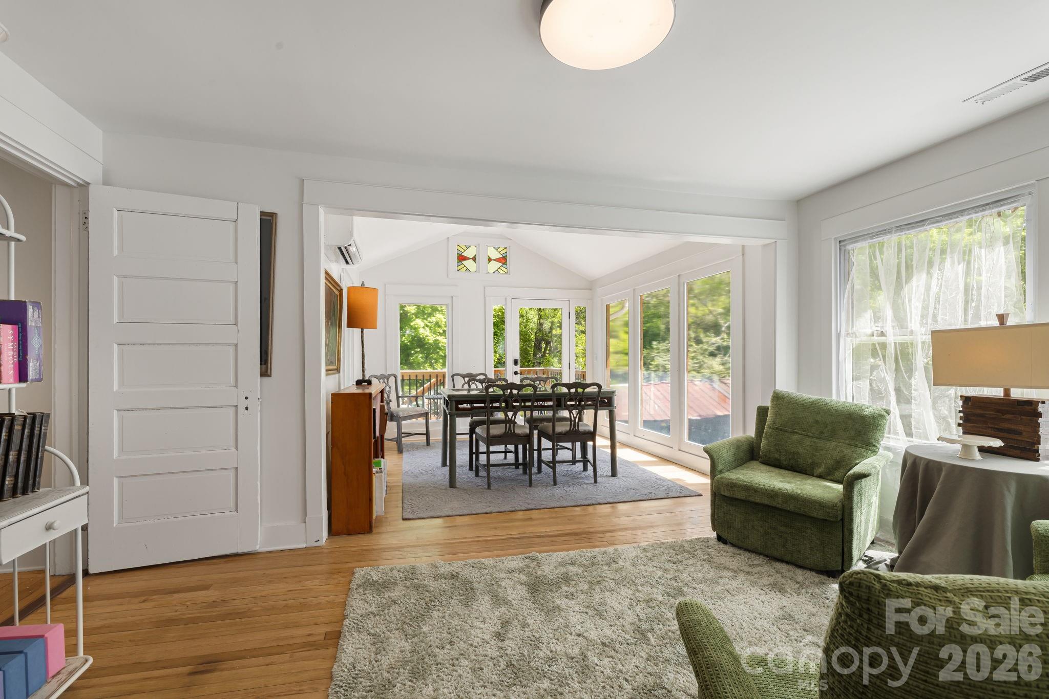 79 Walnut Street Property Photo 30