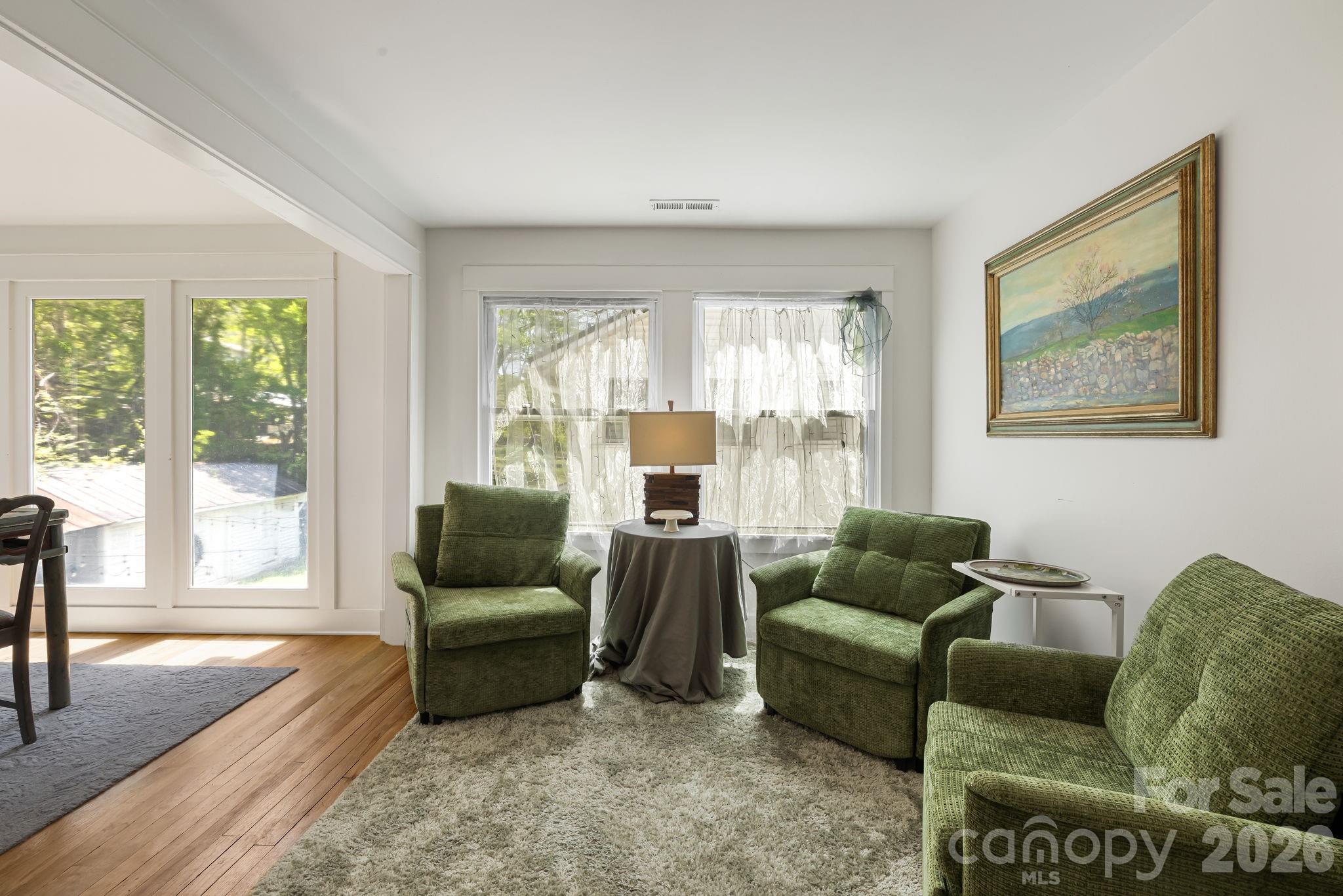 79 Walnut Street Property Photo 32