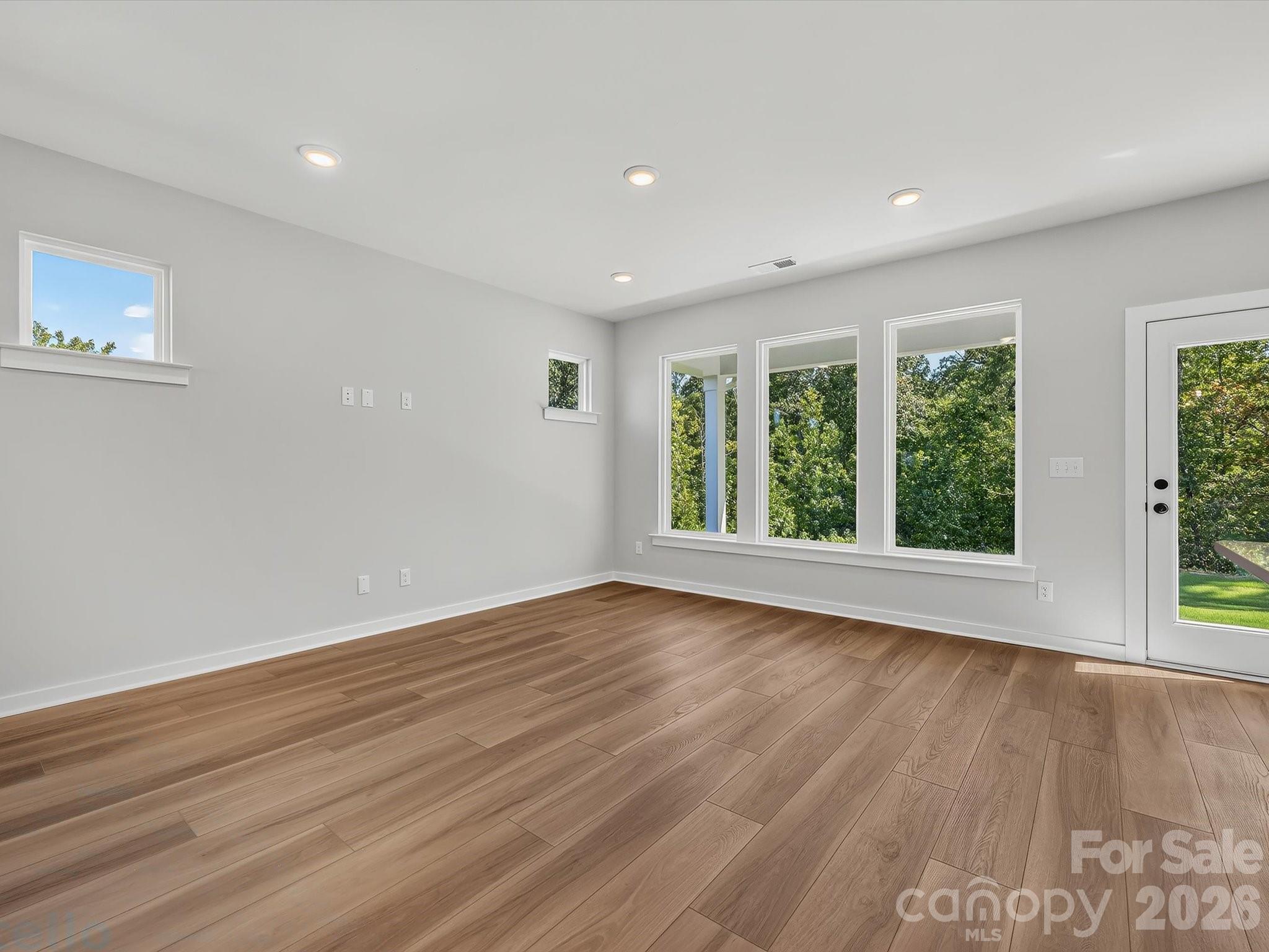284 Alluvium Lane Property Photo 13