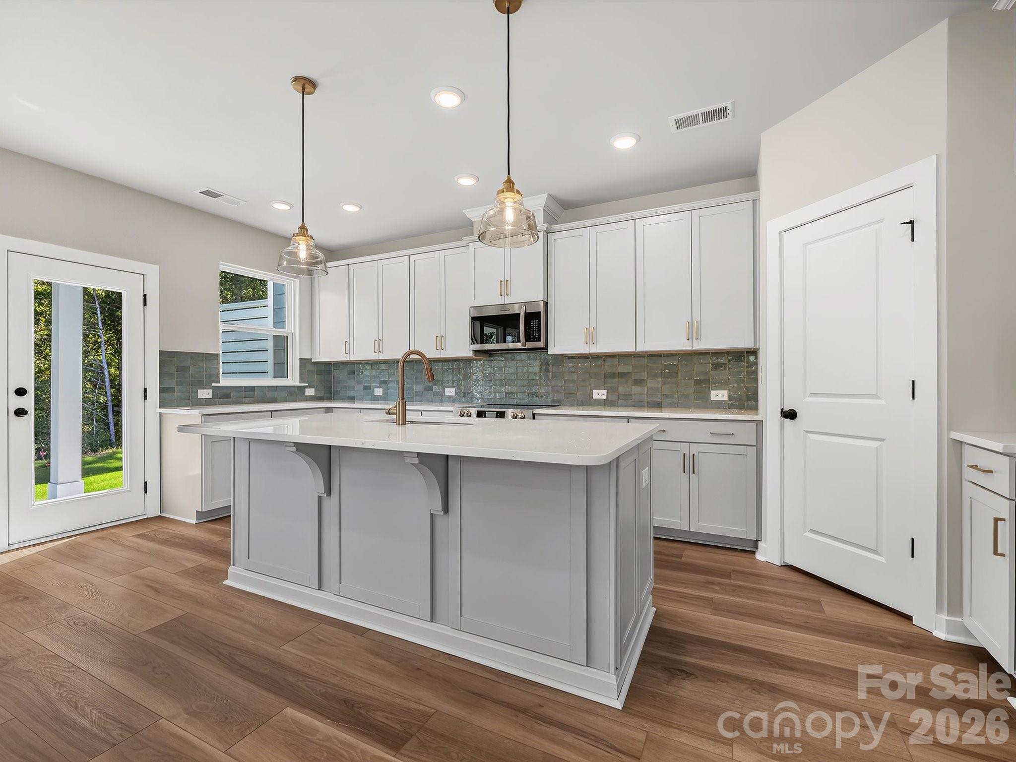 284 Alluvium Lane Property Photo 17
