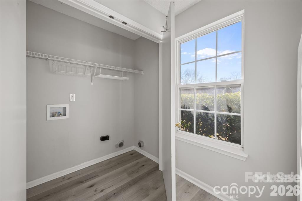 3043 Talledaga Lane Property Photo 10