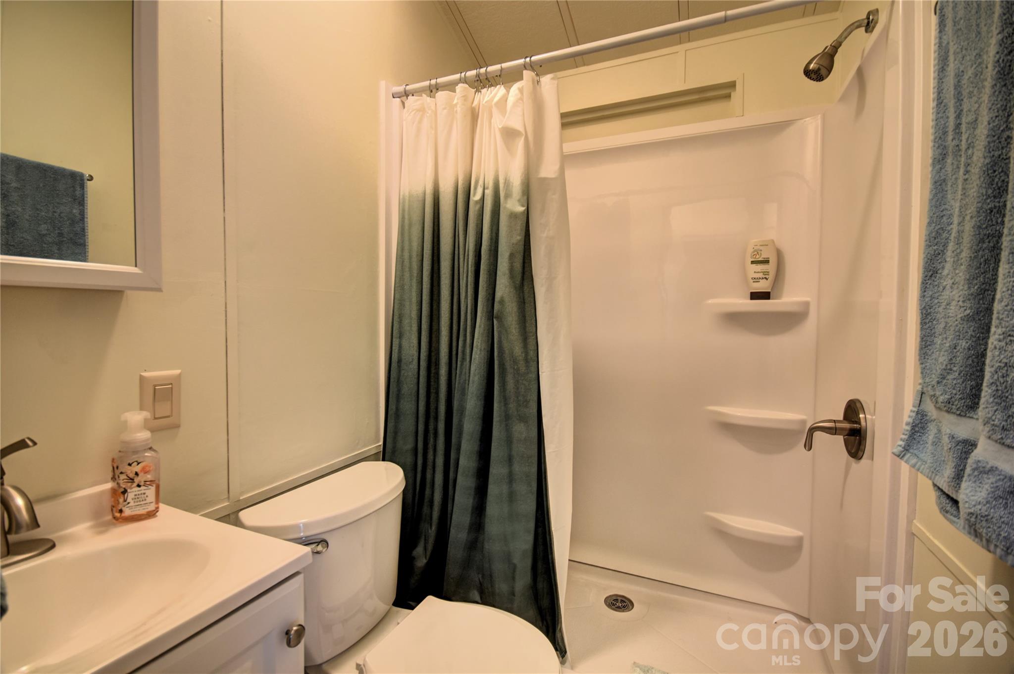 124 Pike Point Property Photo 18