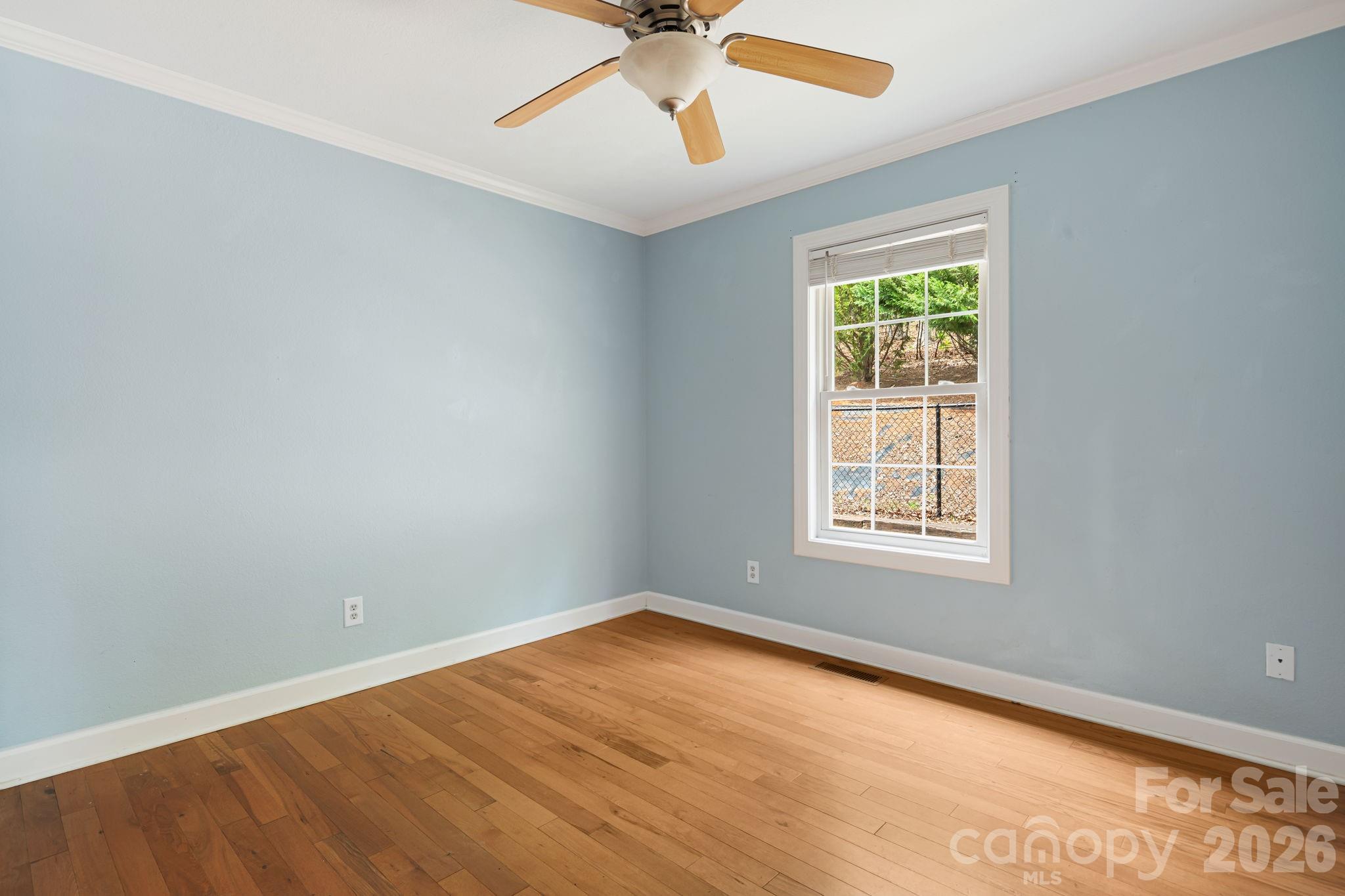 2011 Edgerton Road Property Photo 15