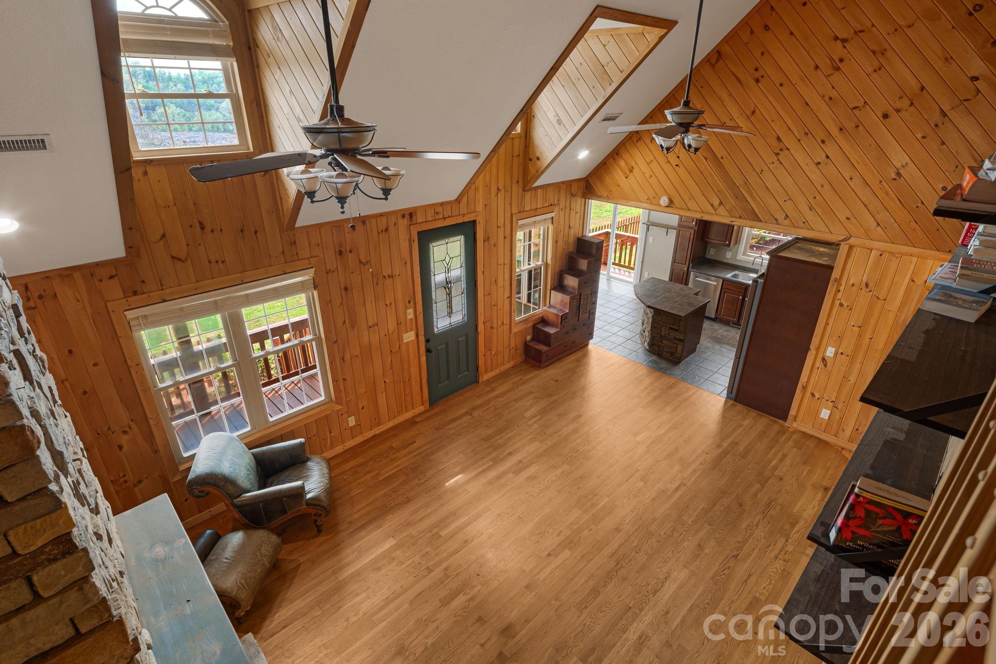 2011 Edgerton Road Property Photo 21