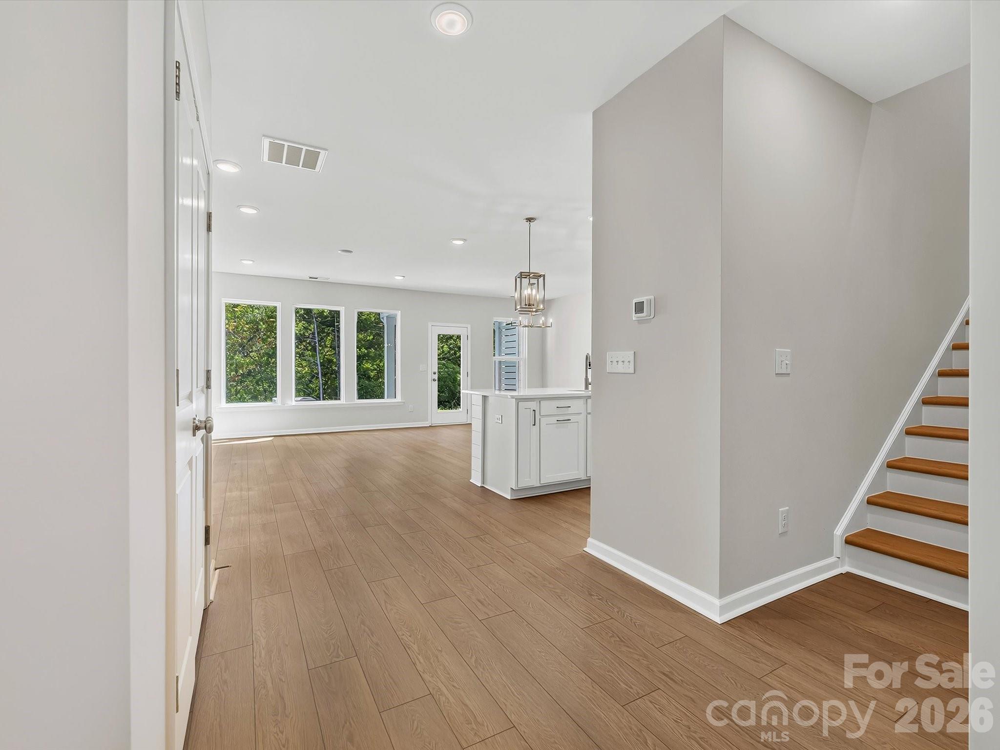 280 Alluvium Lane Property Photo 8