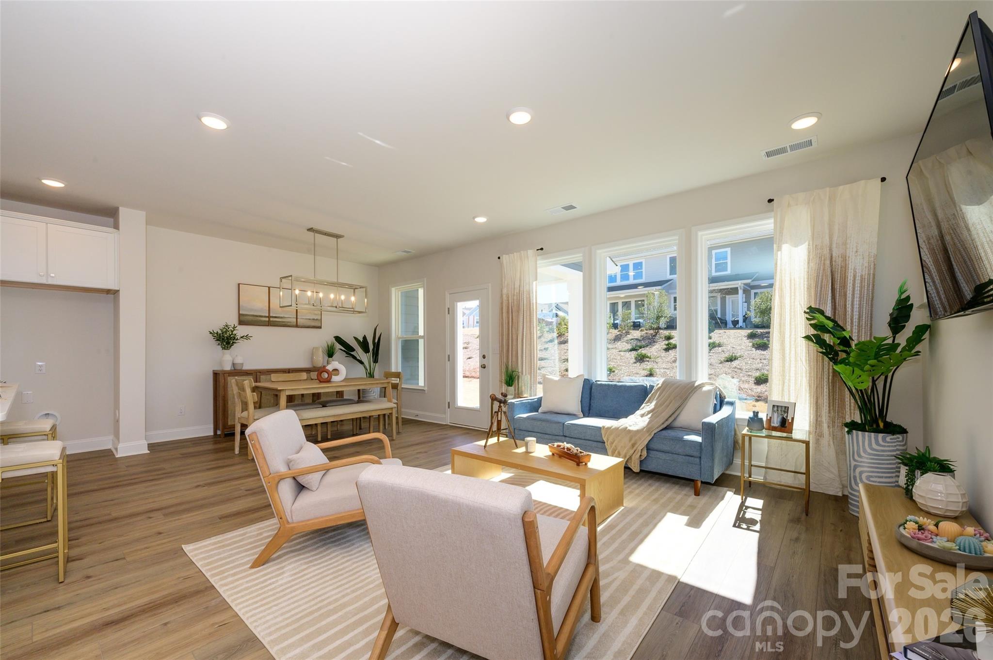 280 Alluvium Lane Property Photo 10