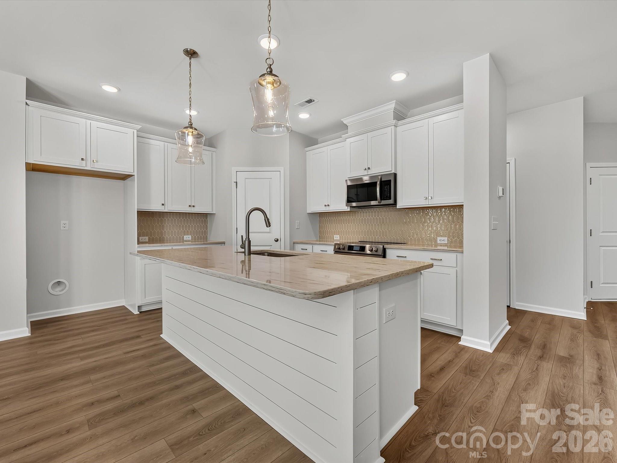 272 Alluvium Lane Property Photo 11