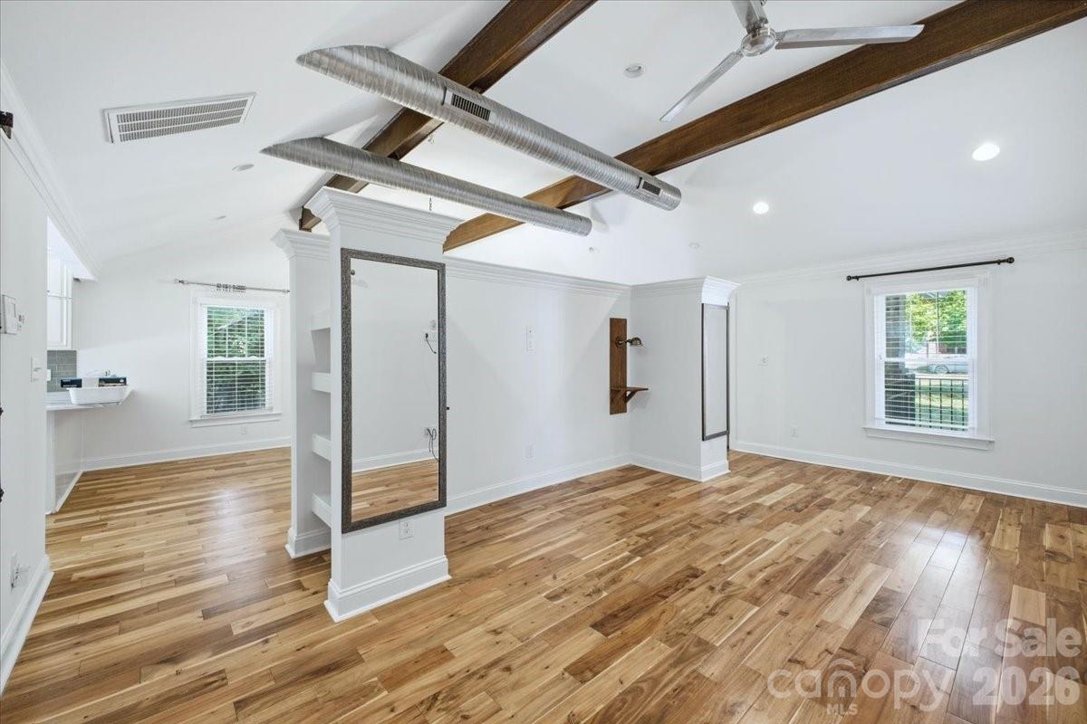 813 Walnut Avenue Property Photo 20