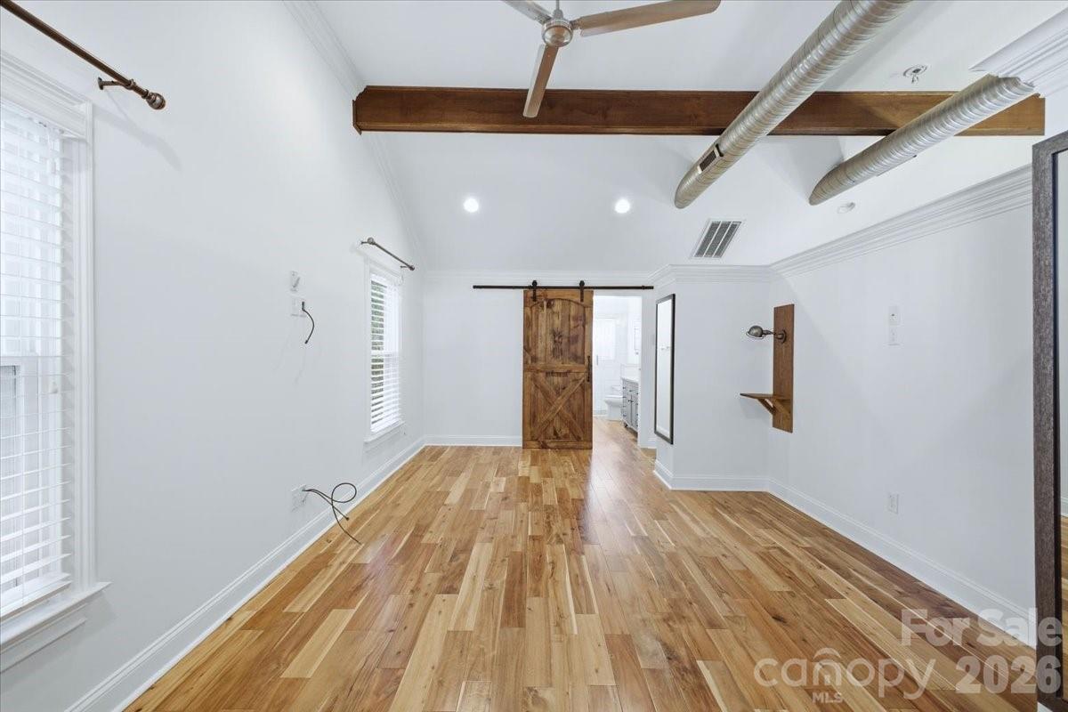813 Walnut Avenue Property Photo 25