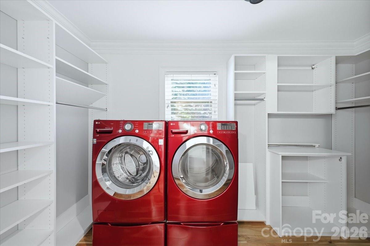 813 Walnut Avenue Property Photo 30