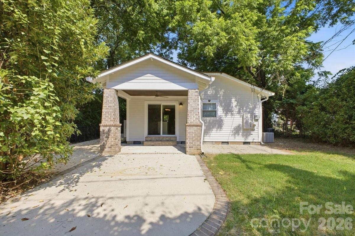 813 Walnut Avenue Property Photo 33