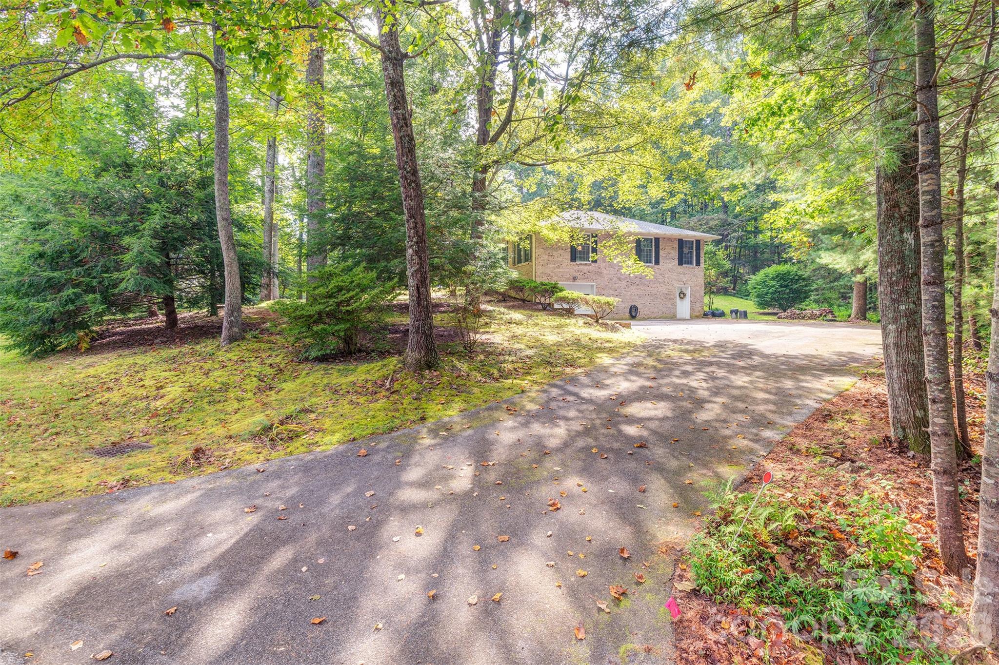 3 Sunningdale Drive Property Photo 27