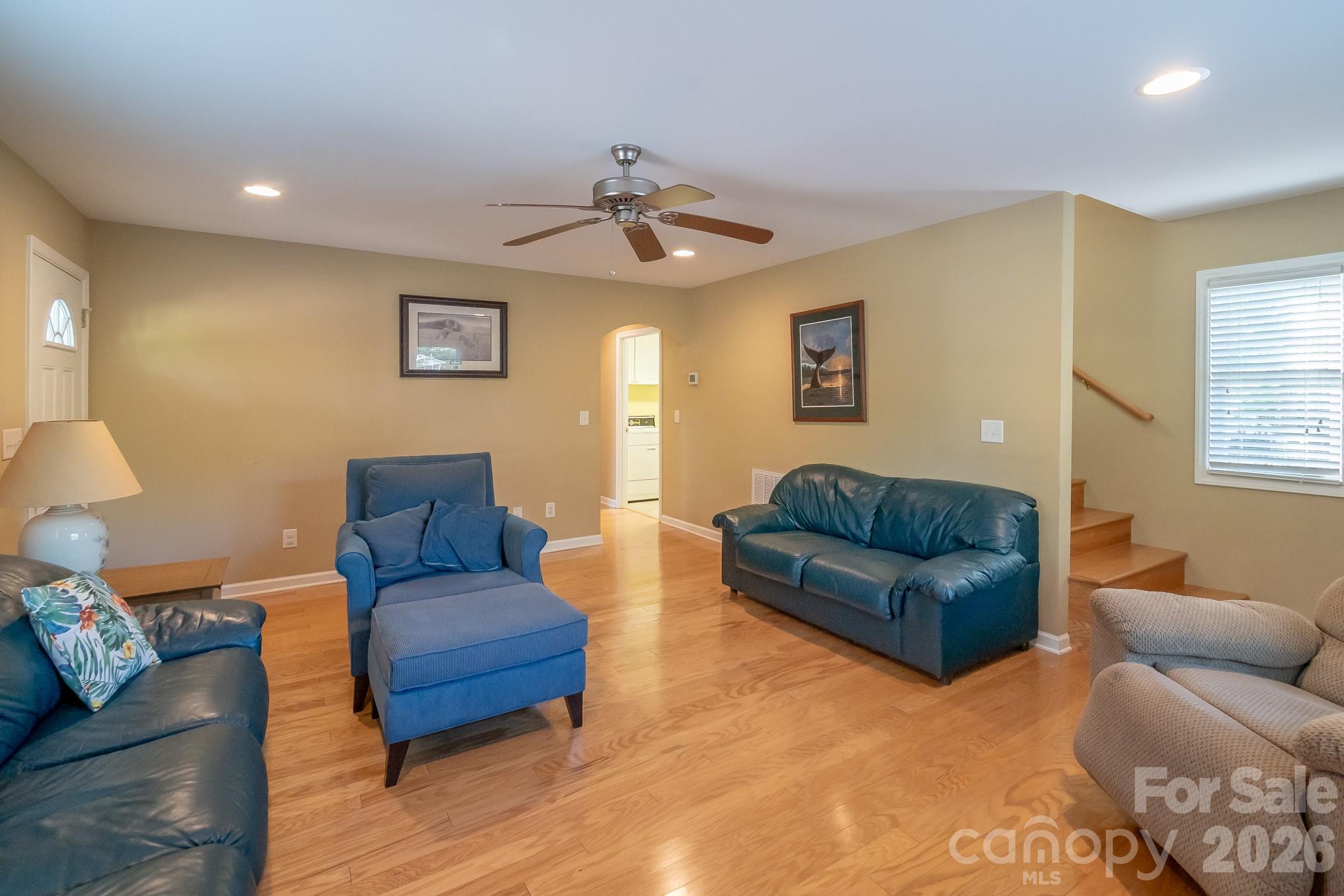 150 Pinehaven Lane Property Photo 6