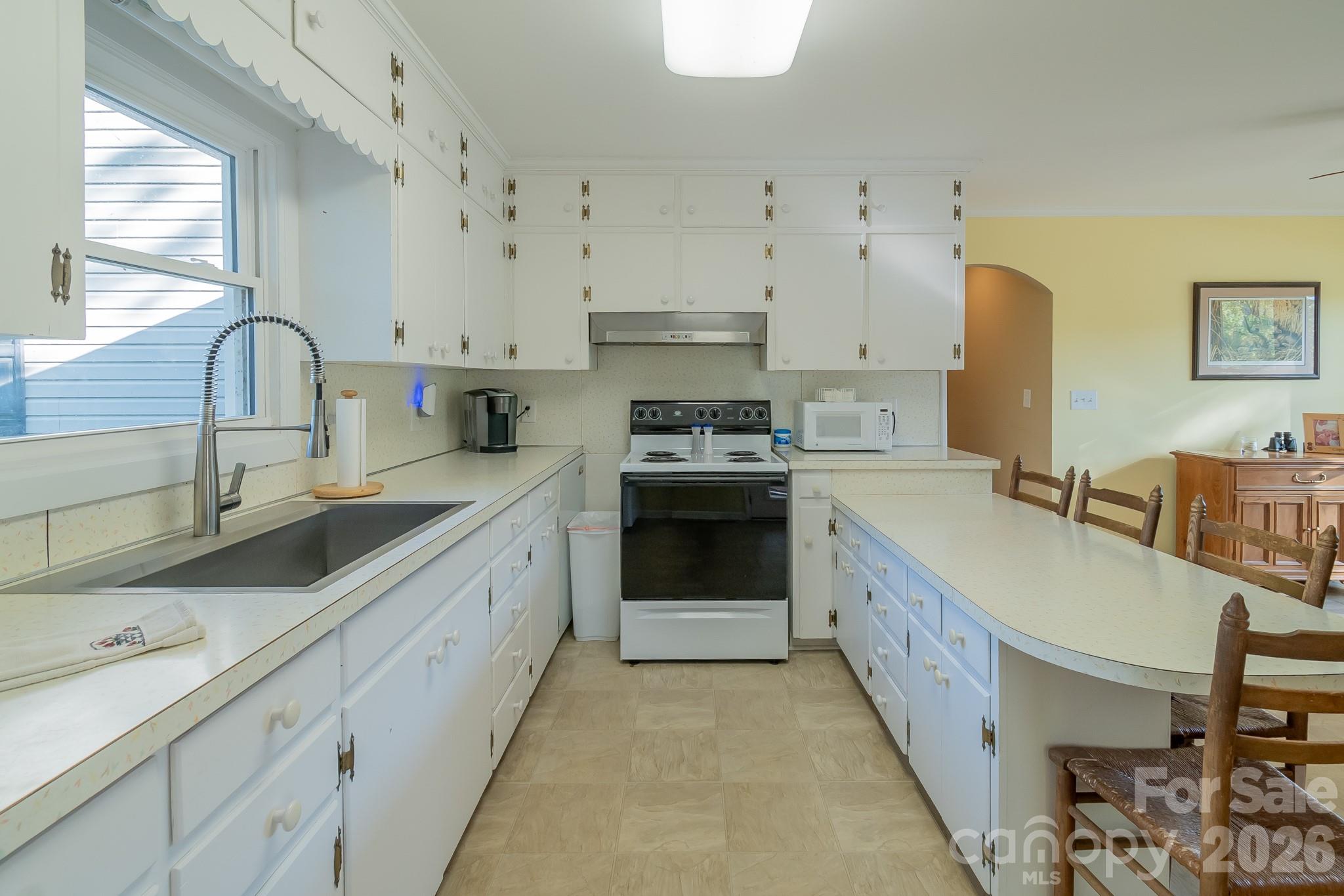 150 Pinehaven Lane Property Photo 9
