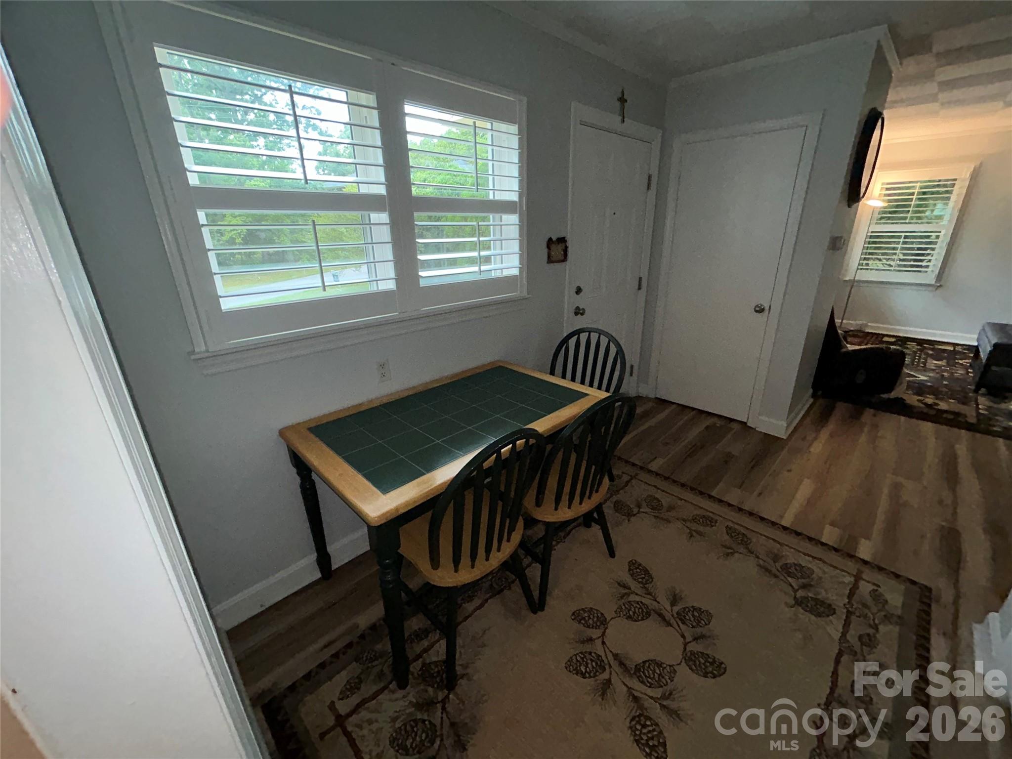 110 9th Street Property Photo 7