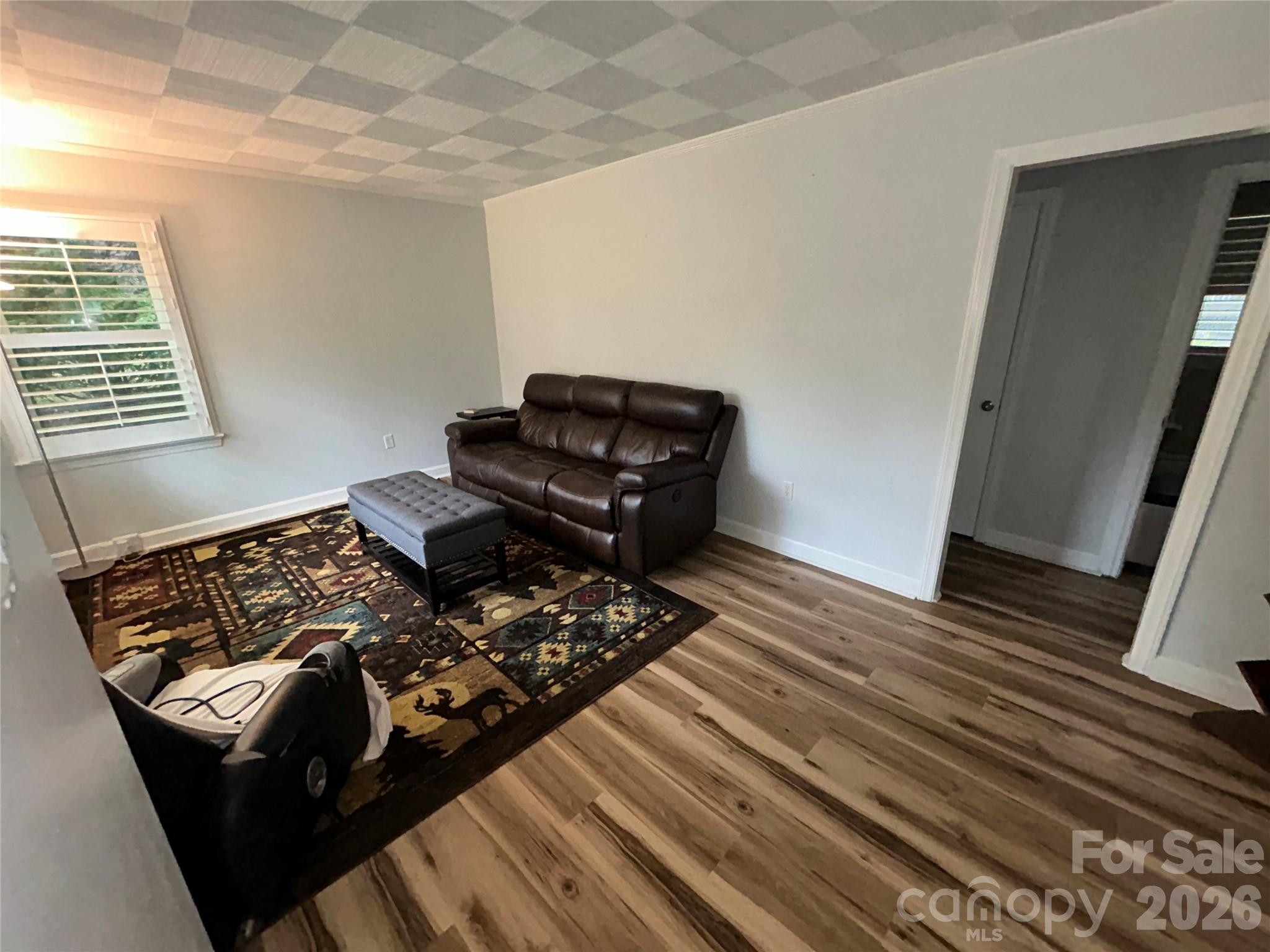 110 9th Street Property Photo 16