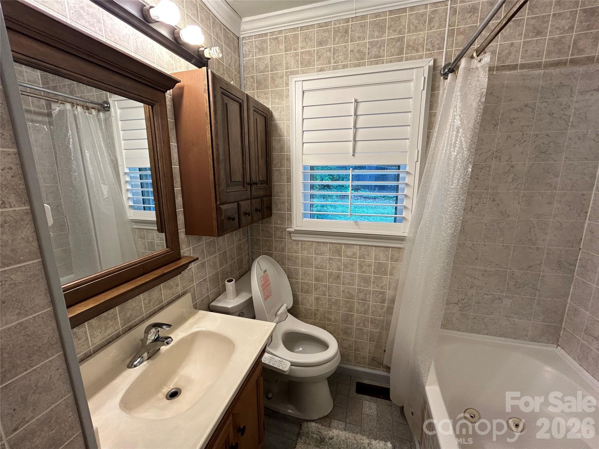 110 9th Street Property Photo 29