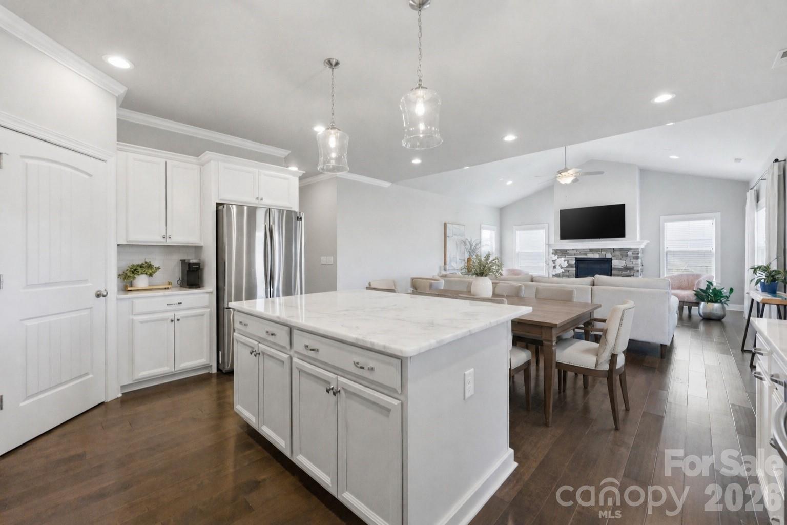 176 Staffordshire Drive Property Photo 19