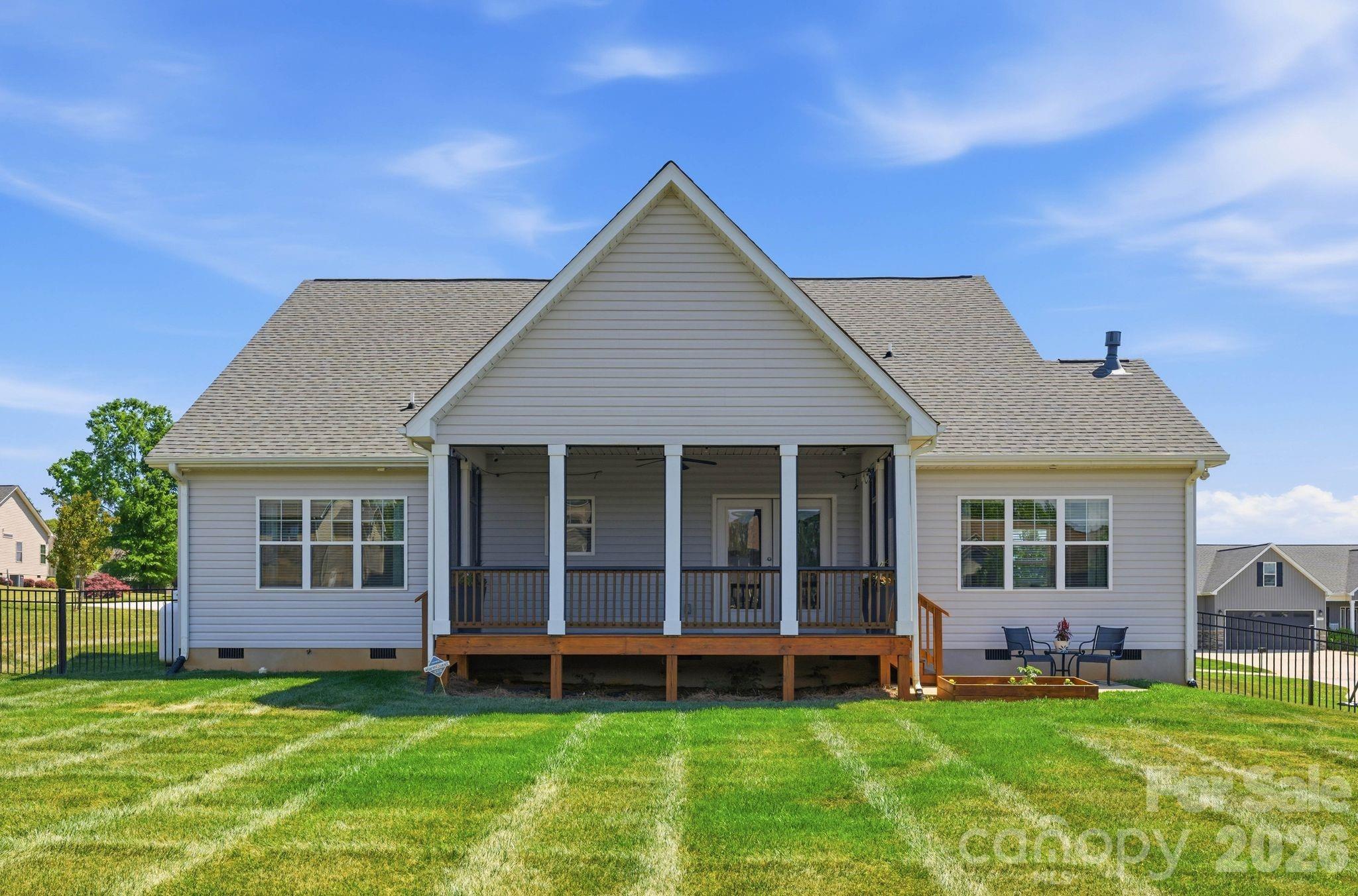 176 Staffordshire Drive Property Photo 33