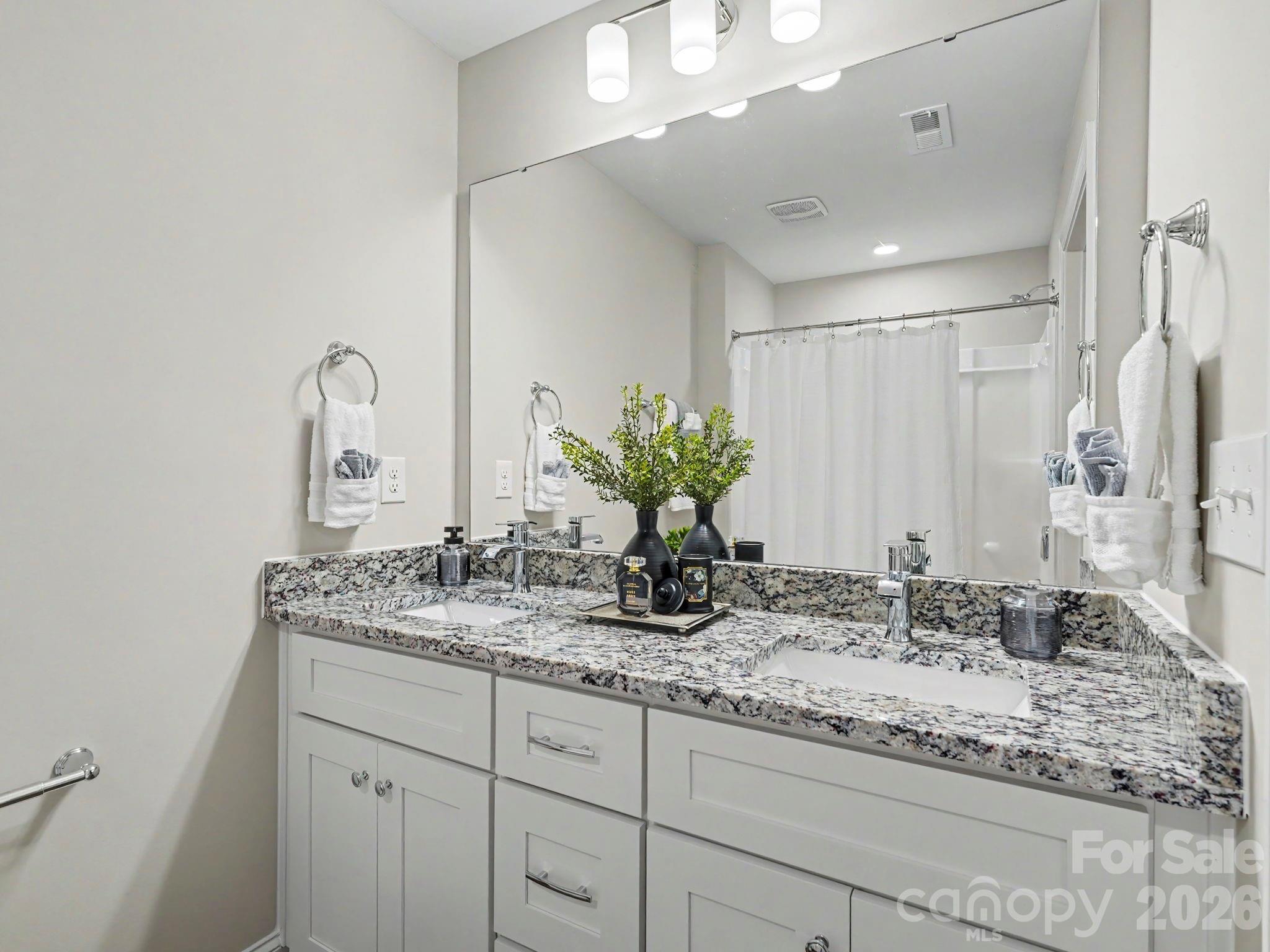1074 Mackey Court Property Photo 16