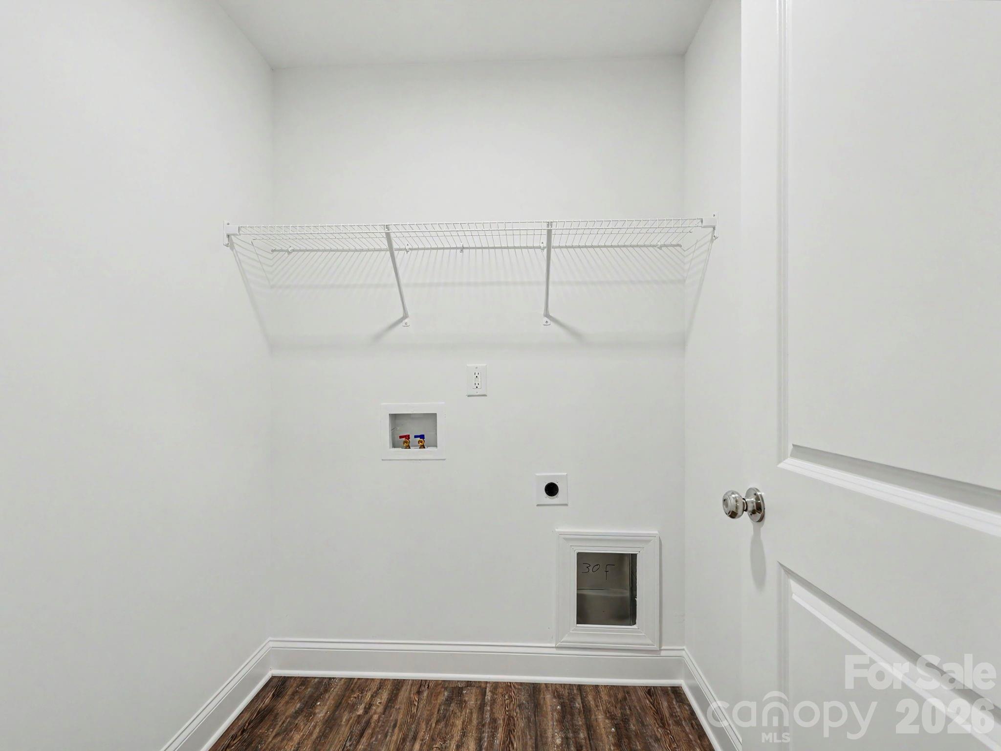 1074 Mackey Court Property Photo 20