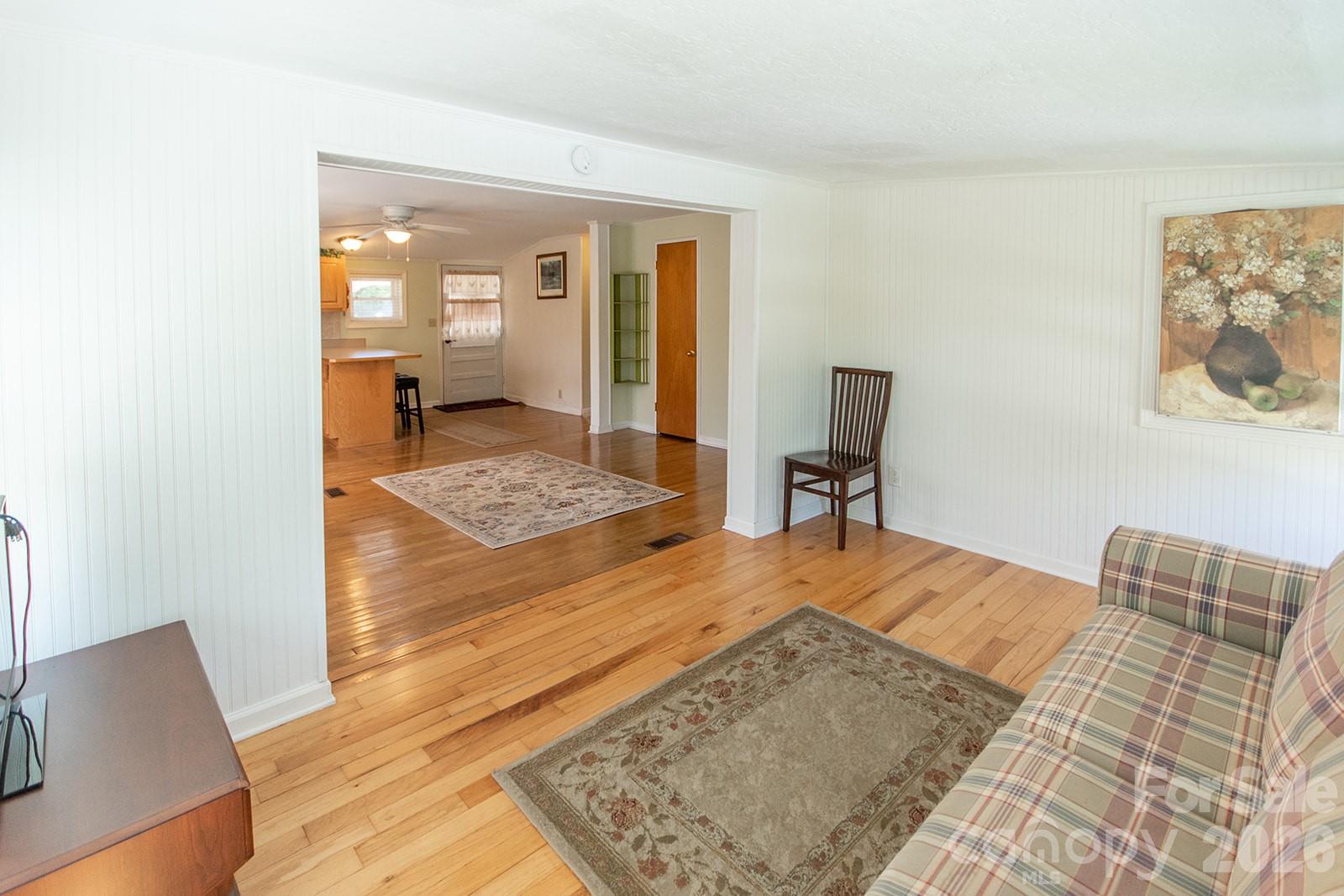 59 S Front Street Property Photo 6