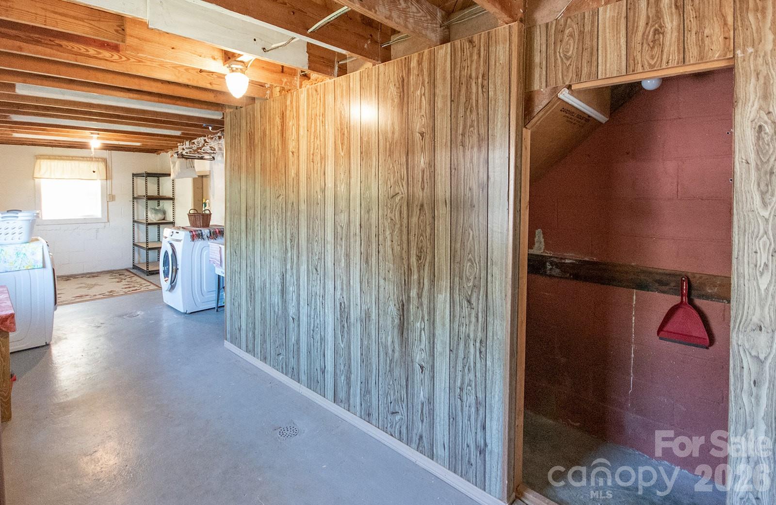59 S Front Street Property Photo 37