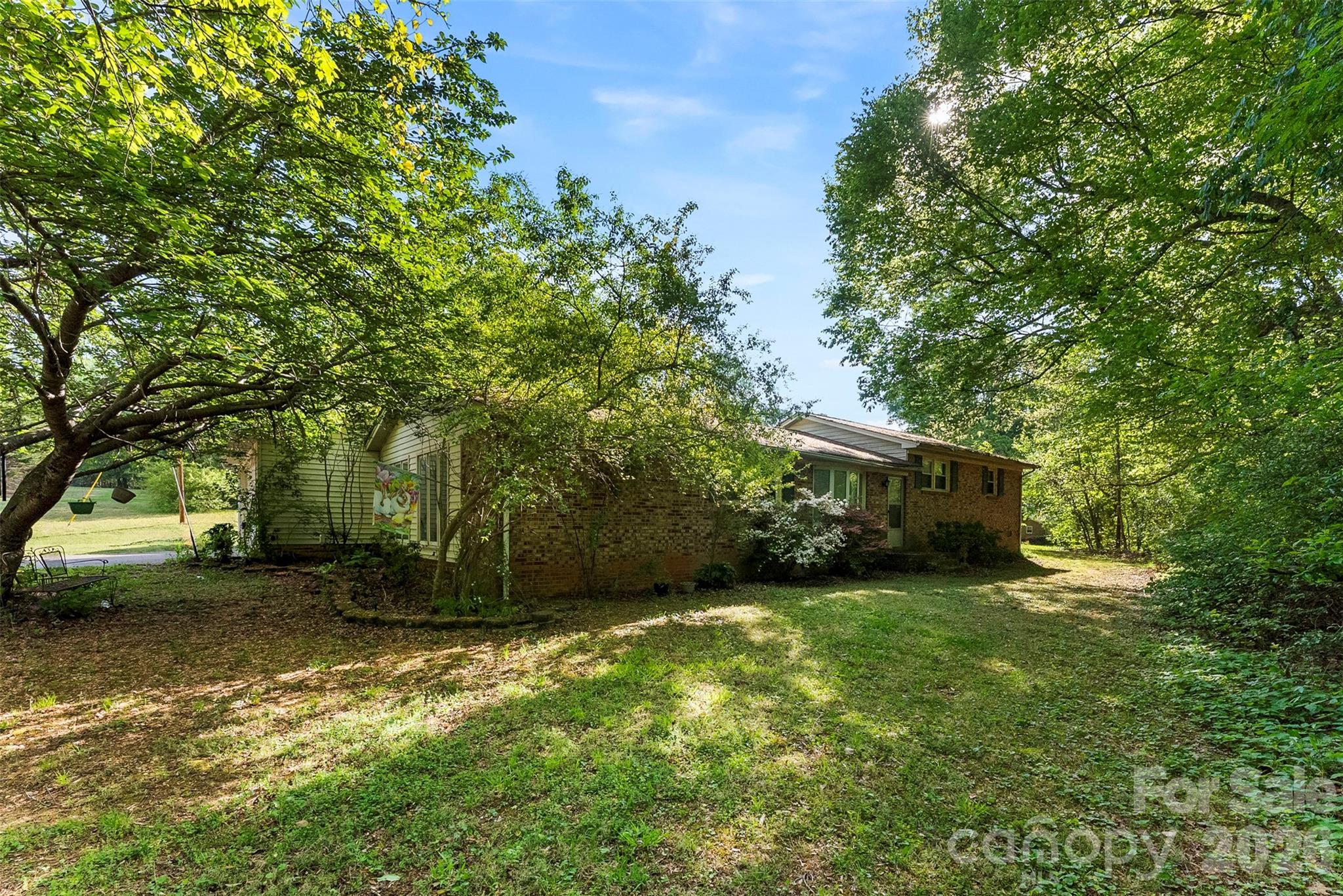 823 Carson Road Property Photo 5
