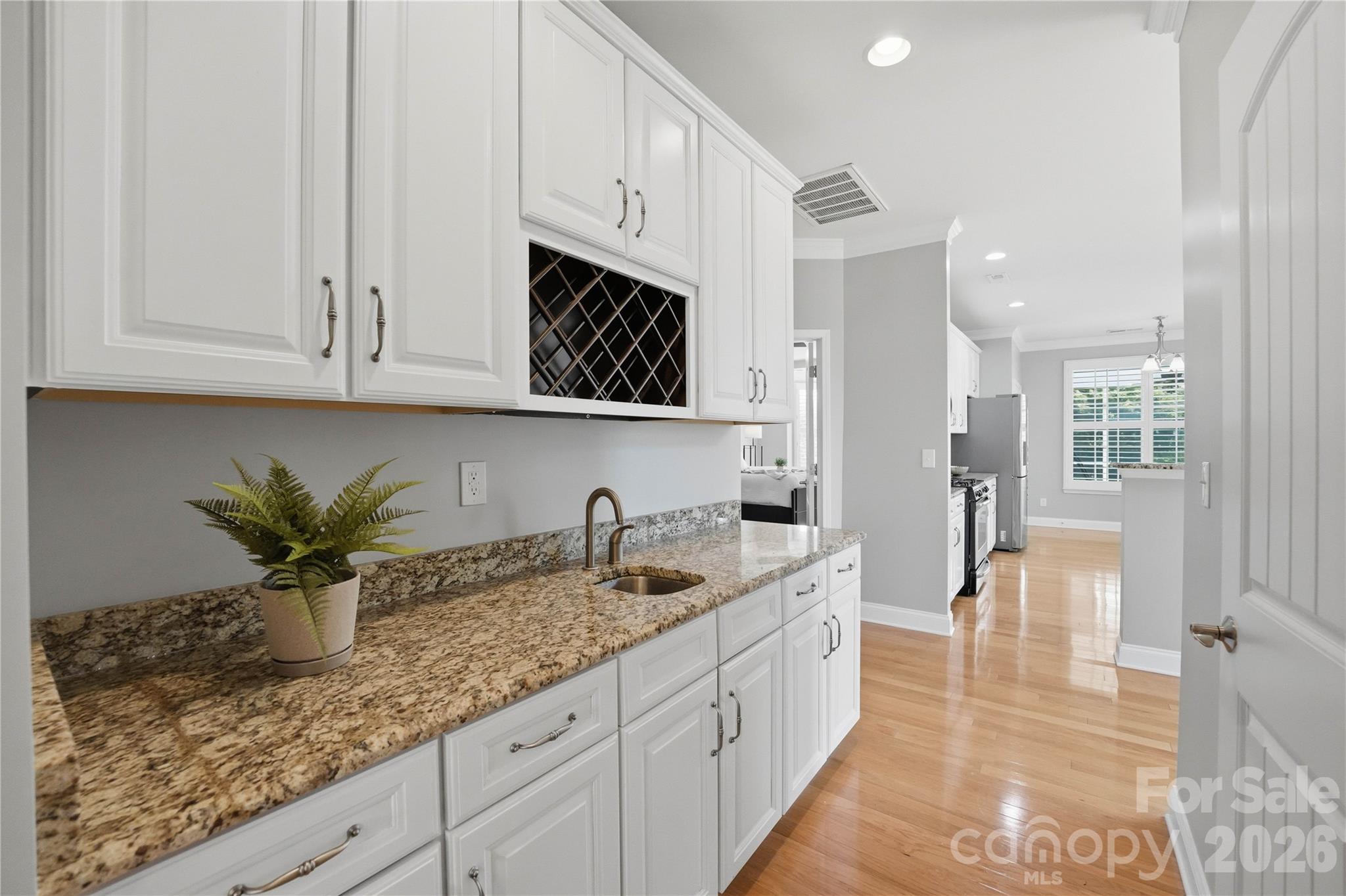 5068 Gladiola Way Property Photo 12