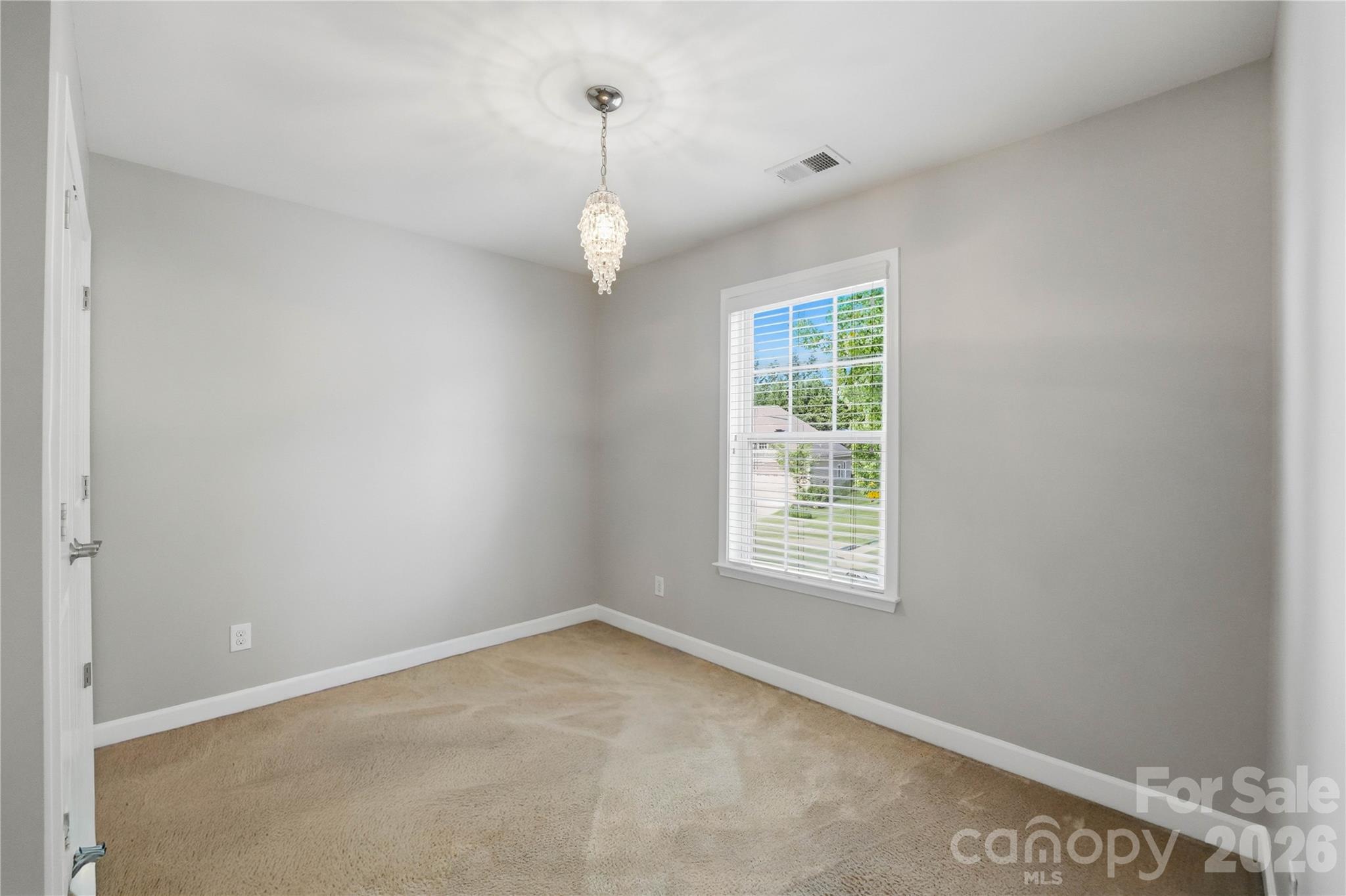 5068 Gladiola Way Property Photo 26