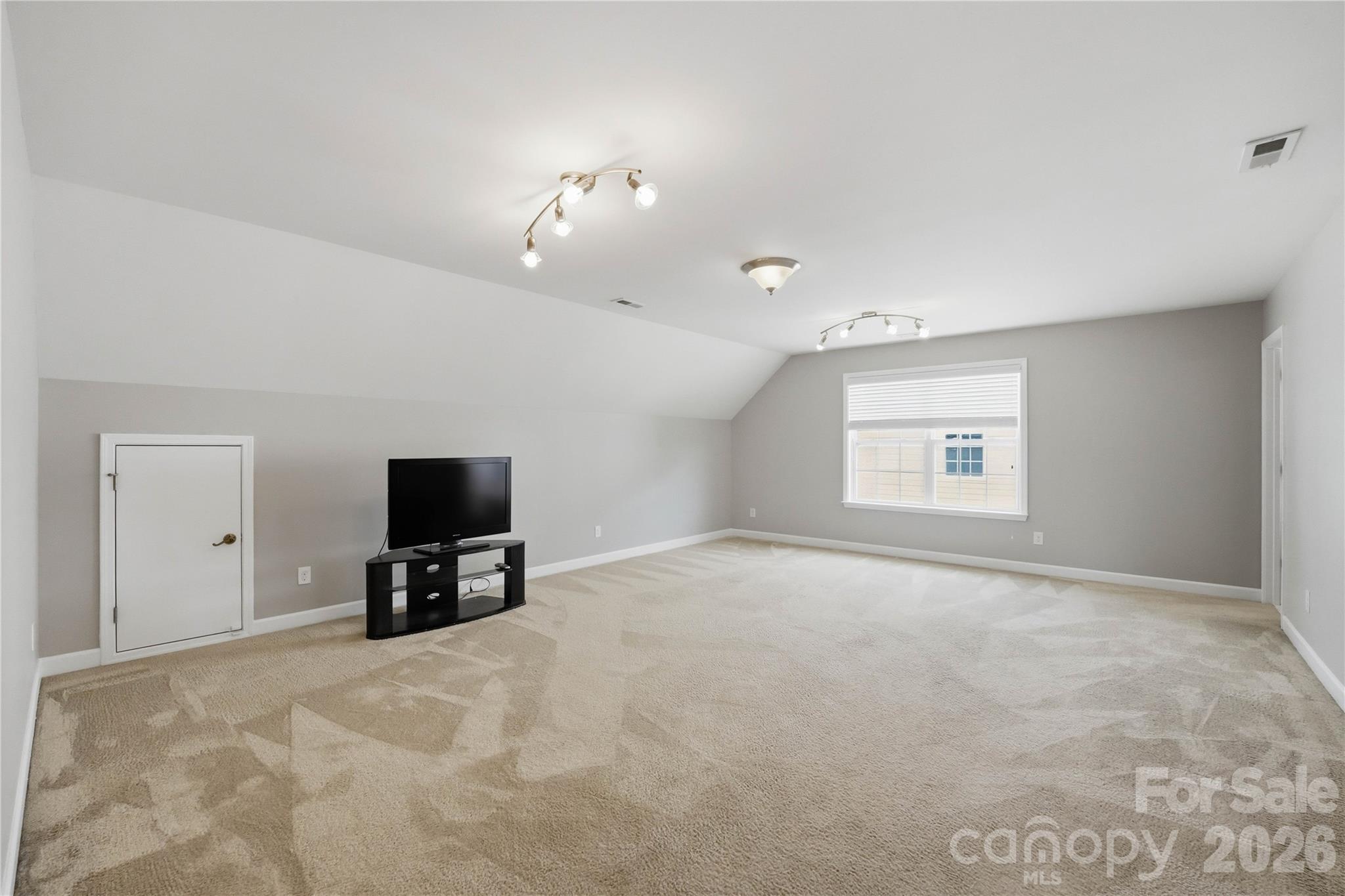 5068 Gladiola Way Property Photo 28
