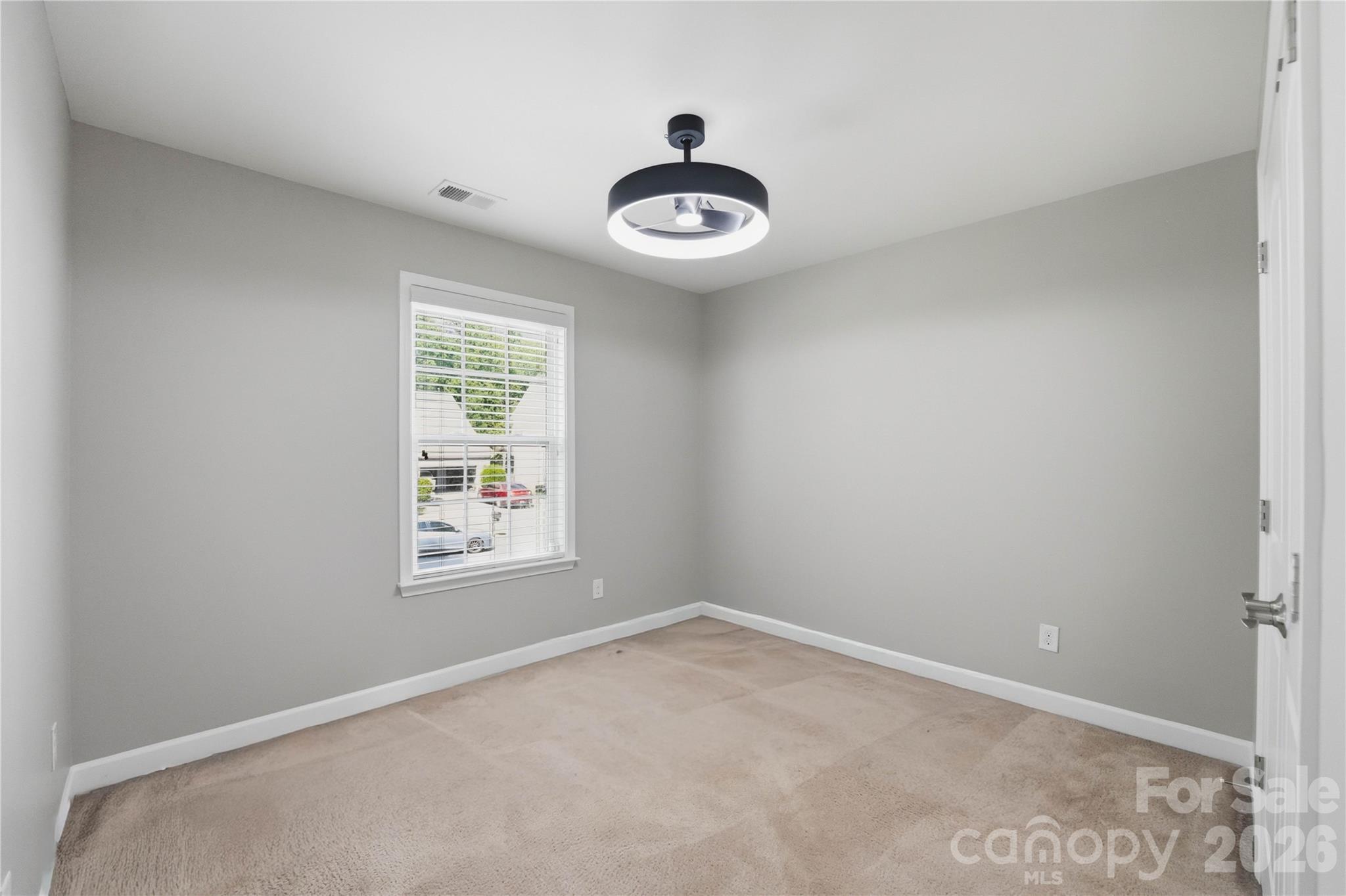 5068 Gladiola Way Property Photo 32