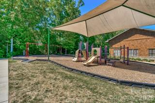 5068 Gladiola Way Property Photo 35