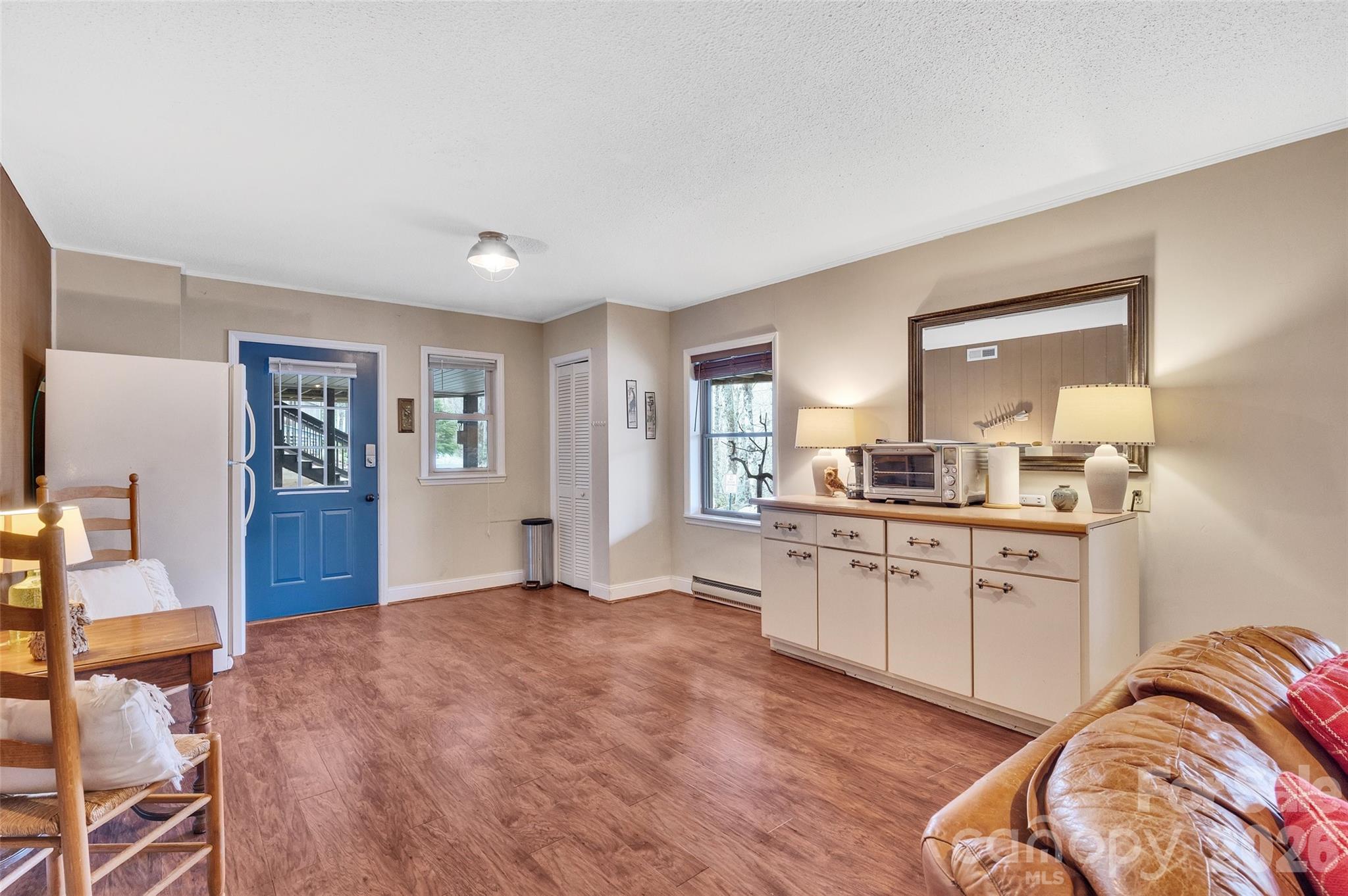 202 Tamarack Road Property Photo 28