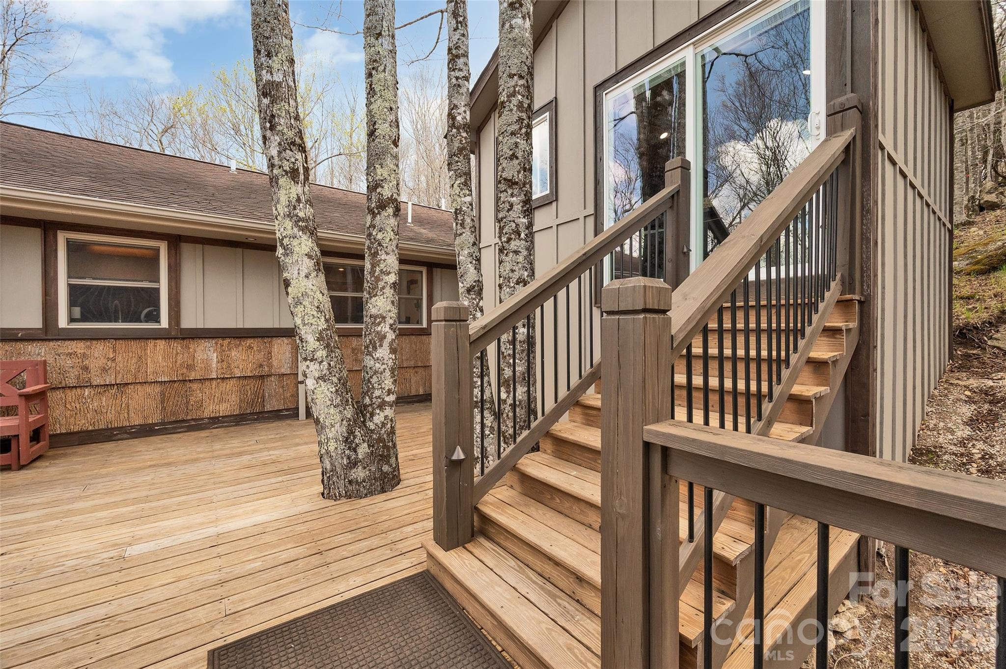 202 Tamarack Road Property Photo 40