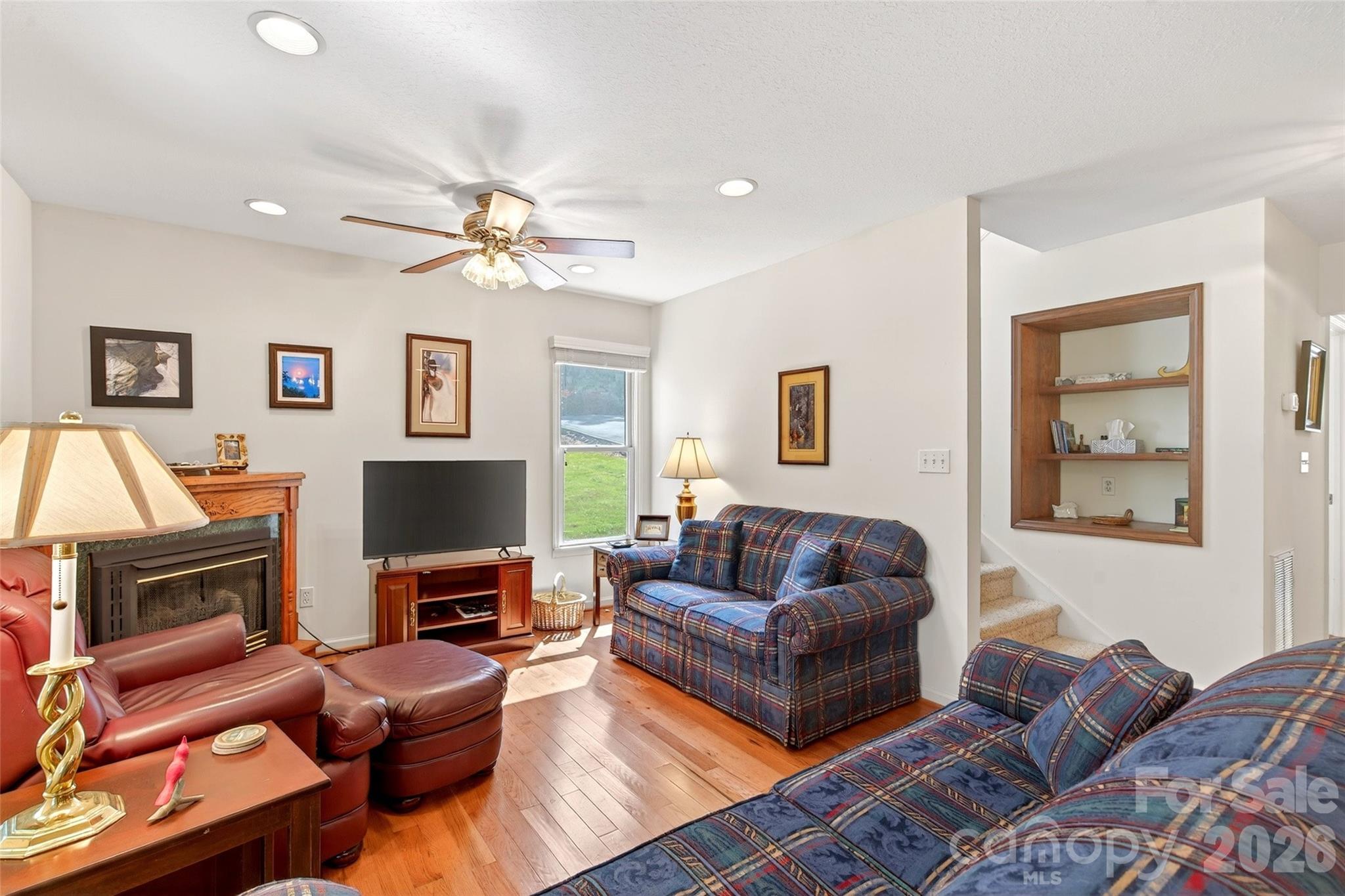 307 Blue Ridge Drive 4 Property Photo 6