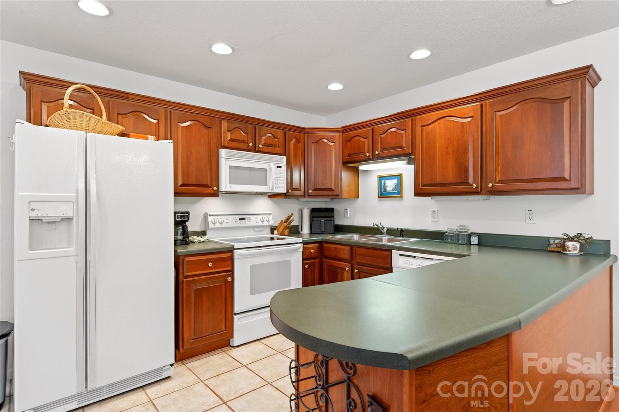 307 Blue Ridge Drive 4 Property Photo 10