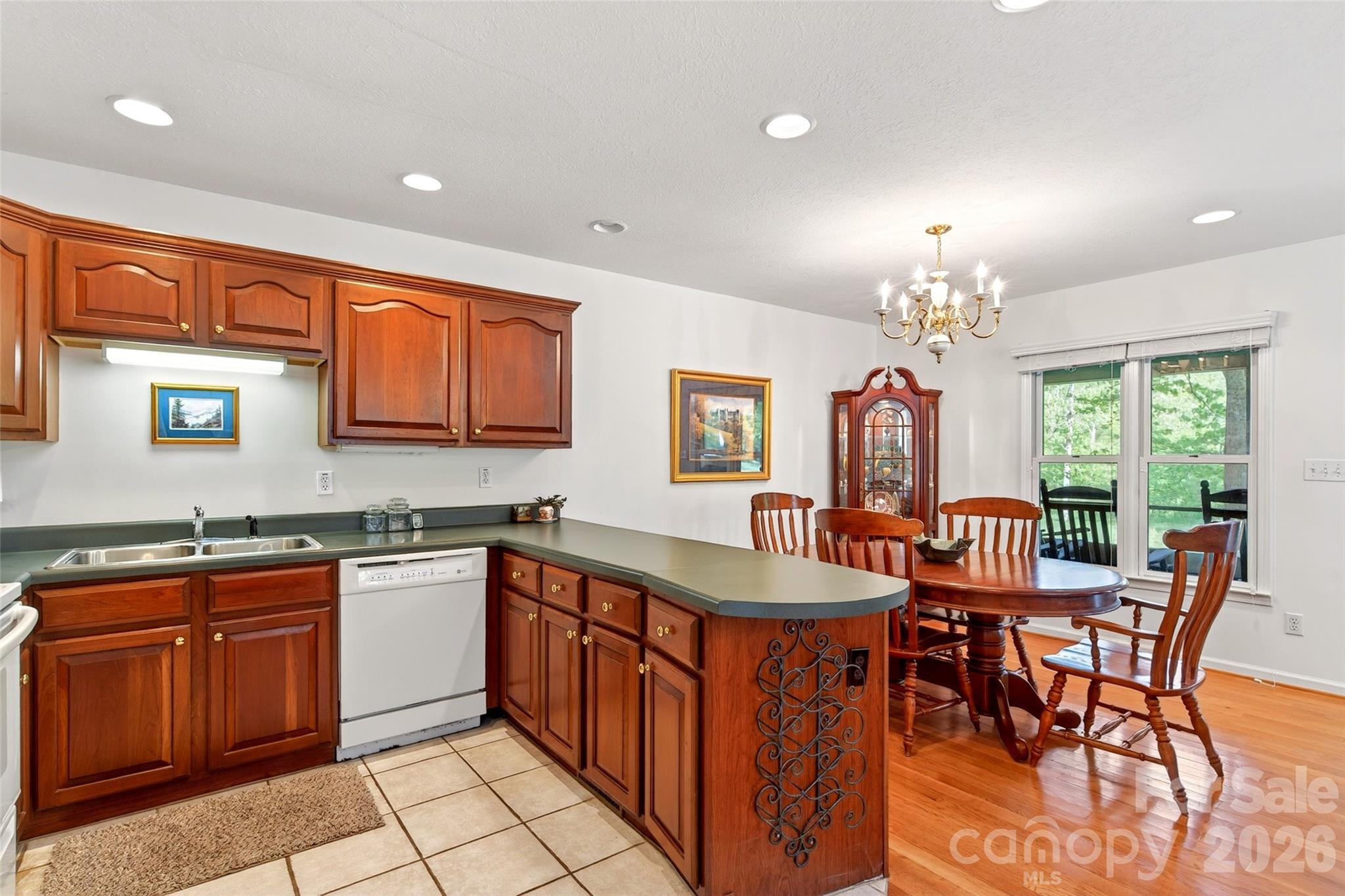 307 Blue Ridge Drive 4 Property Photo 11