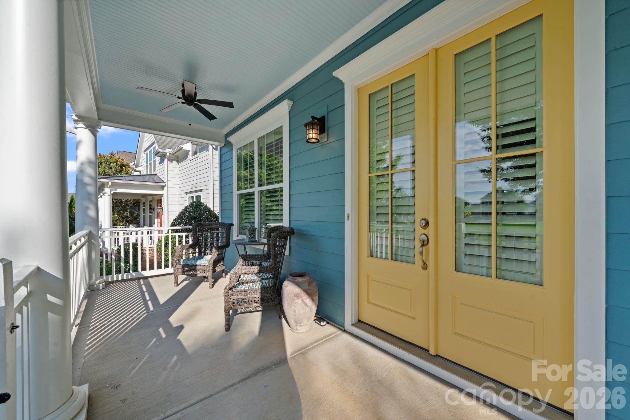2319 Lochview Street Property Photo 5