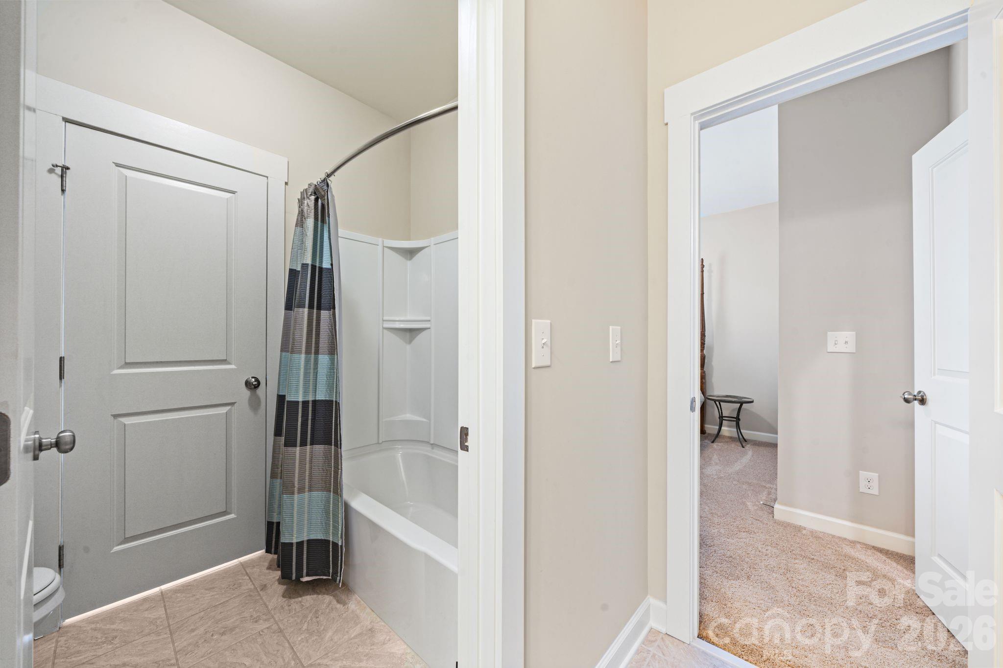 2319 Lochview Street Property Photo 28