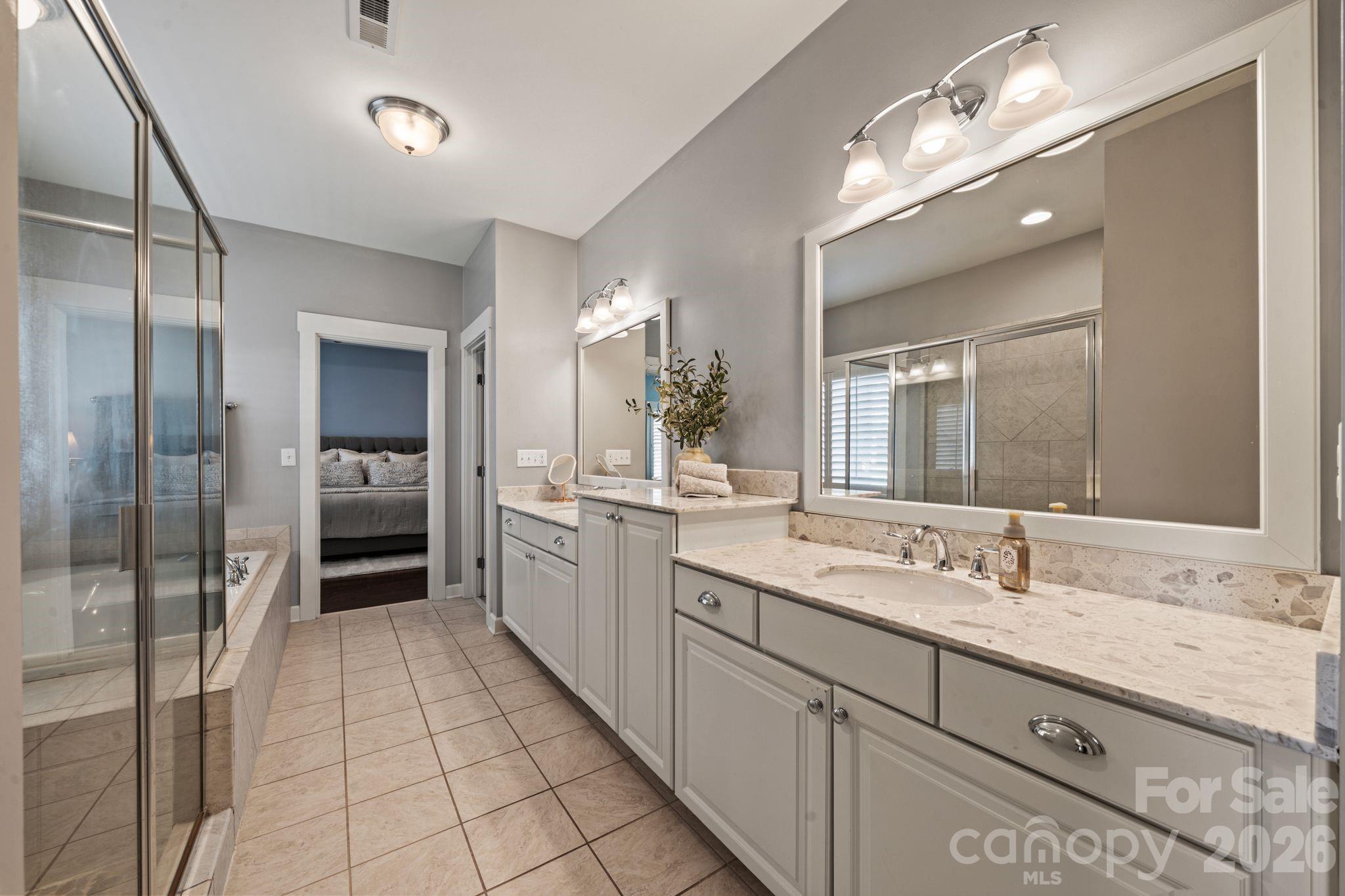 2319 Lochview Street Property Photo 34