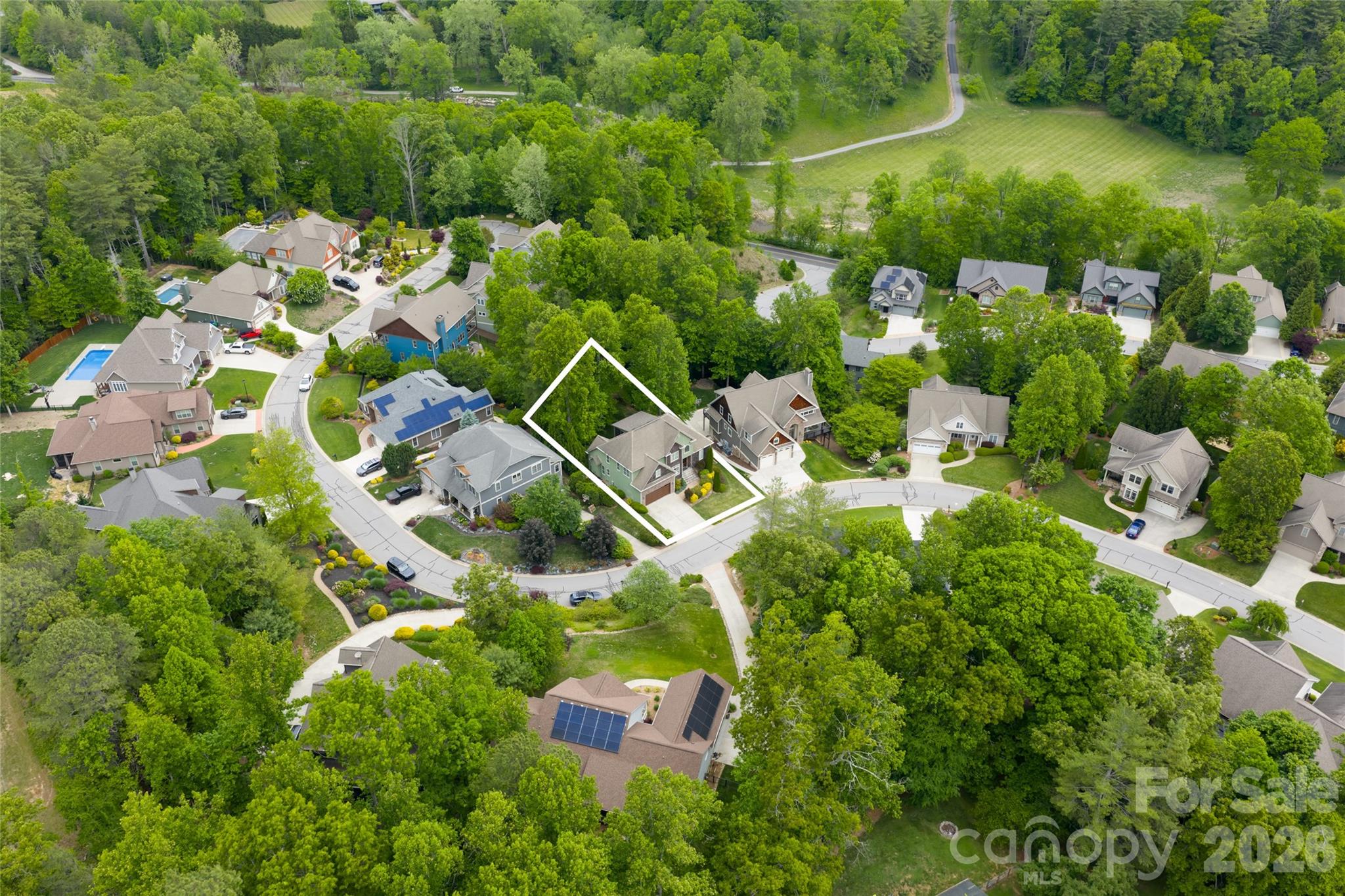 75 Ledgestone Drive Property Photo 44