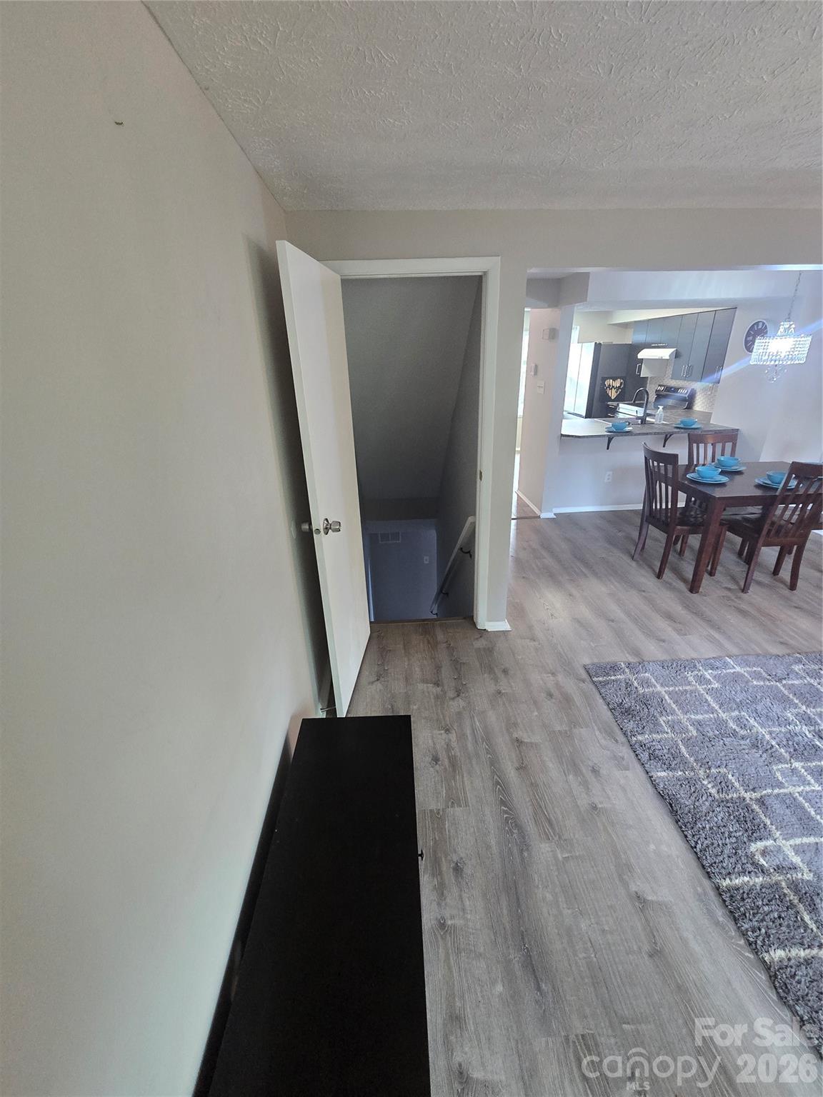 9432 Lexington Circle A Property Photo 23