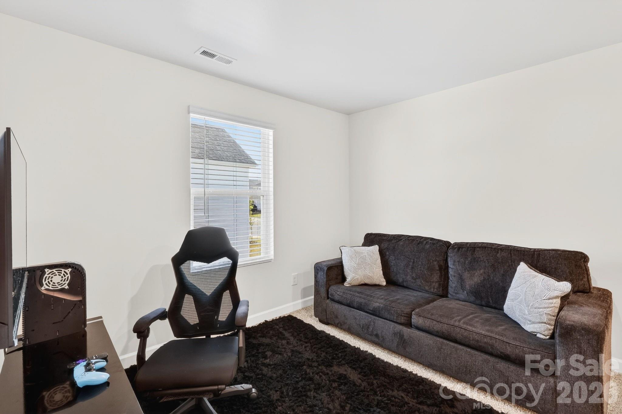 1009 Jeffery Dean Court Property Photo 16