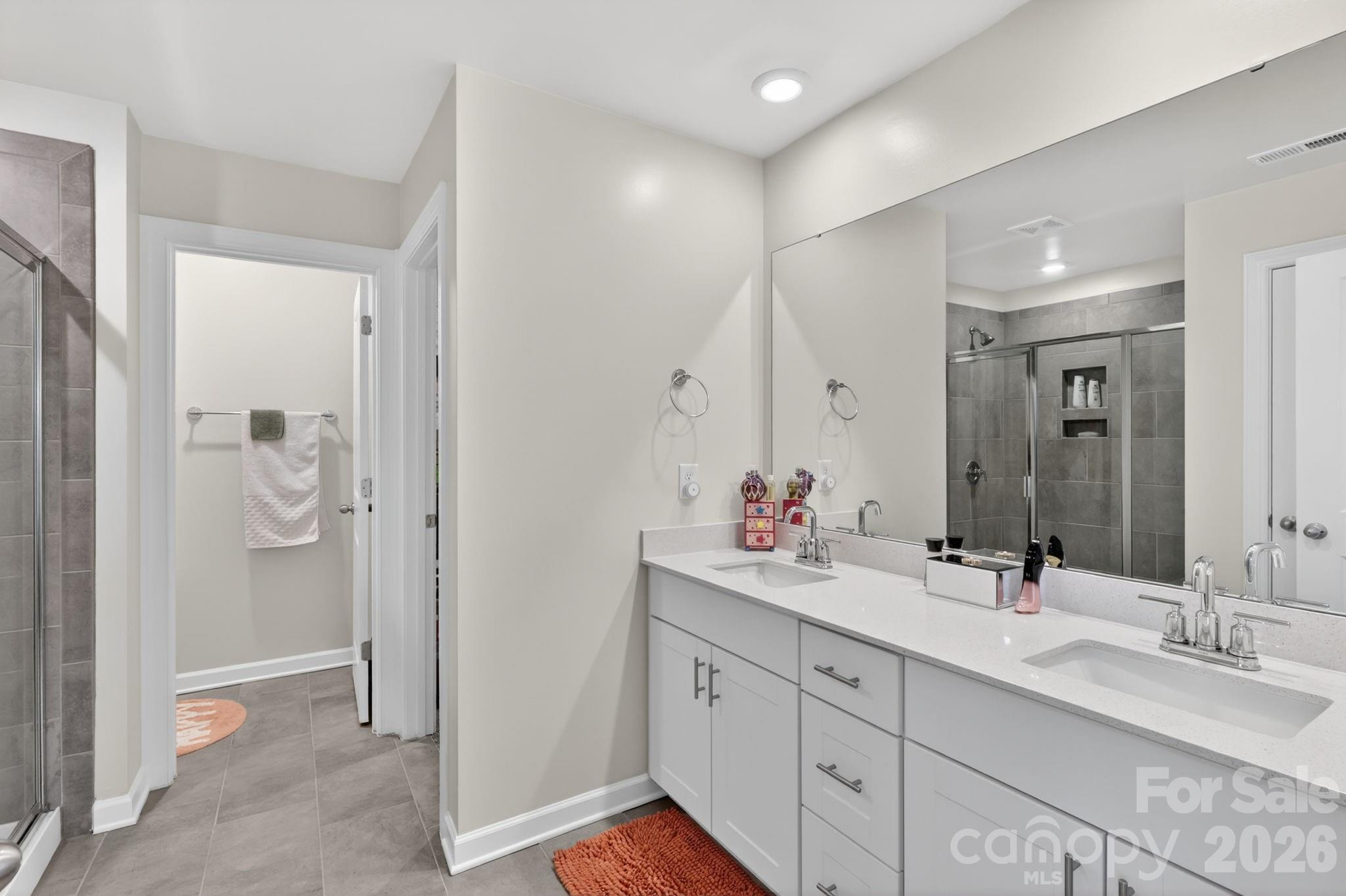 1009 Jeffery Dean Court Property Photo 25
