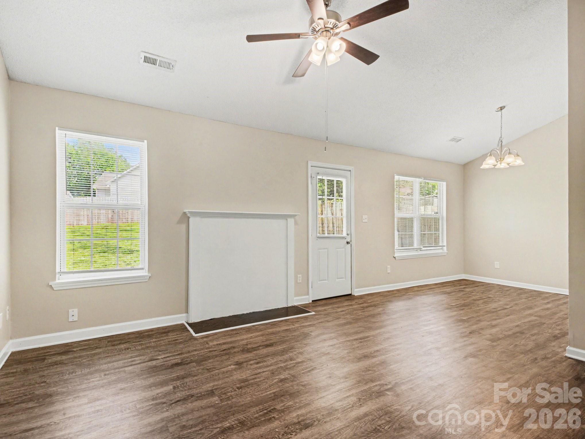 3744 Capps Hill Drive Property Photo 7