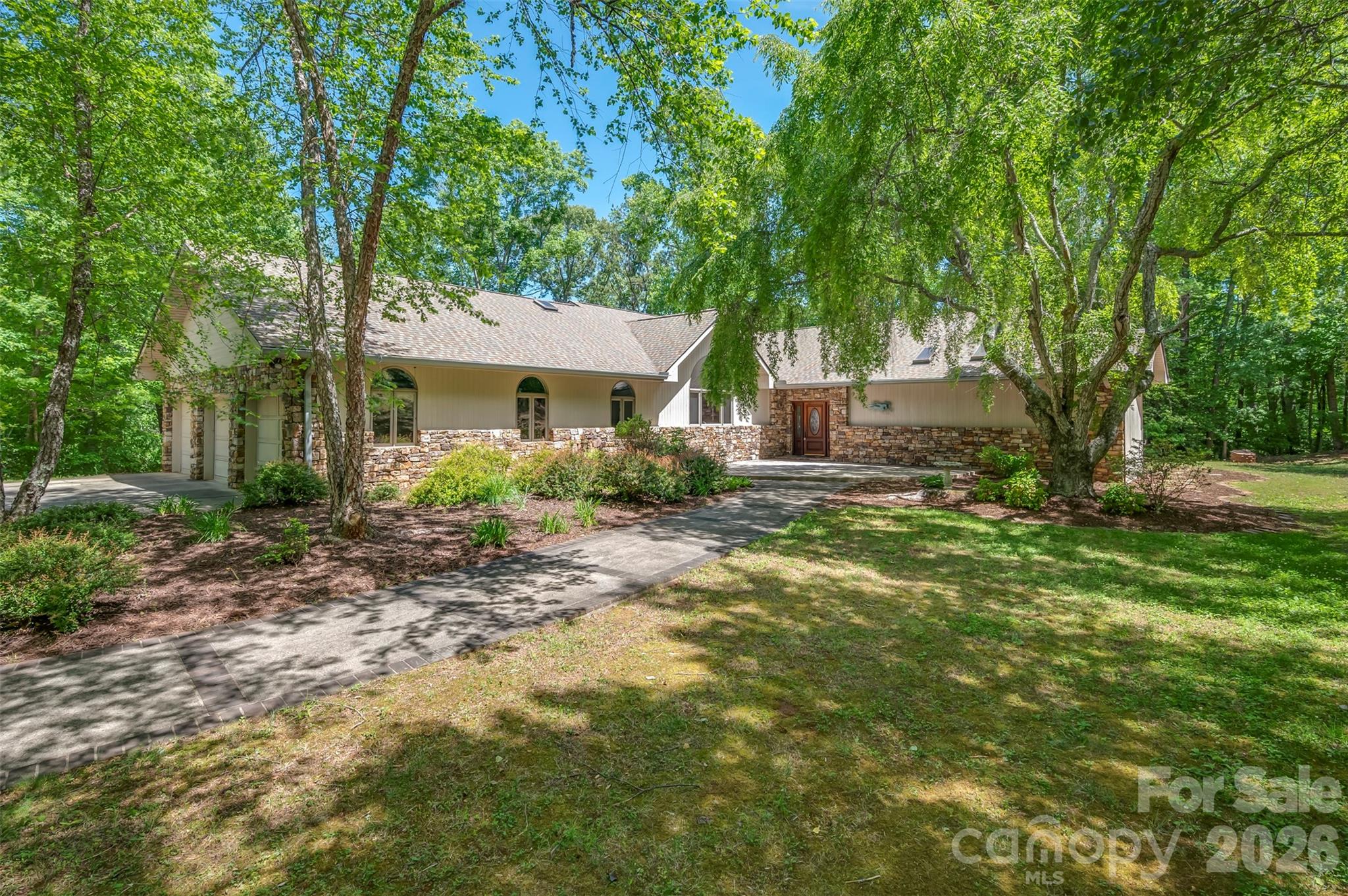 226 Big Rock Drive Property Photo 1